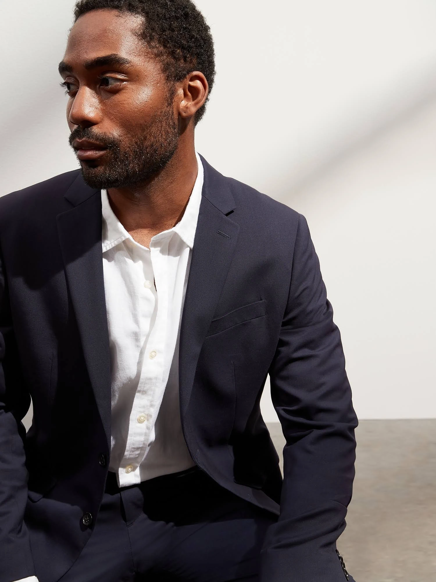 Banana Republic Men's Slim Solid Italian Wool Suit Jacket Navy Size 50 Long