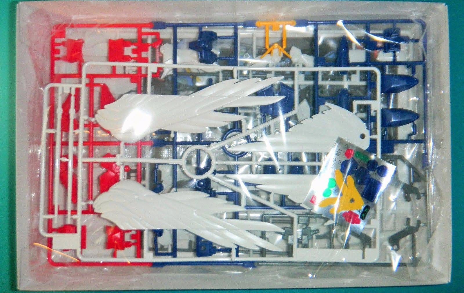 Bandai Hobby Ew-01 Wing Gundam Zero Custom 1/144 HG Model Kit