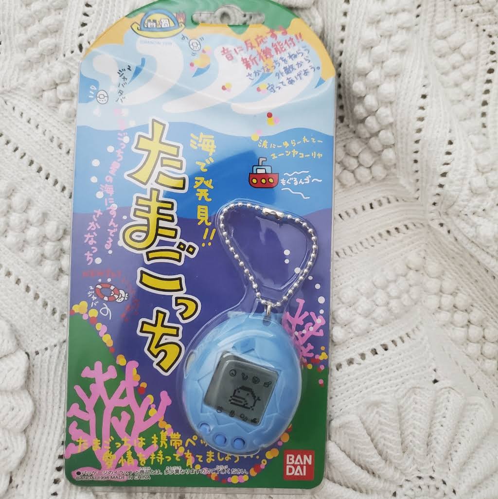 Found in The Sea! Tamagotchi (Transparent : Purple)