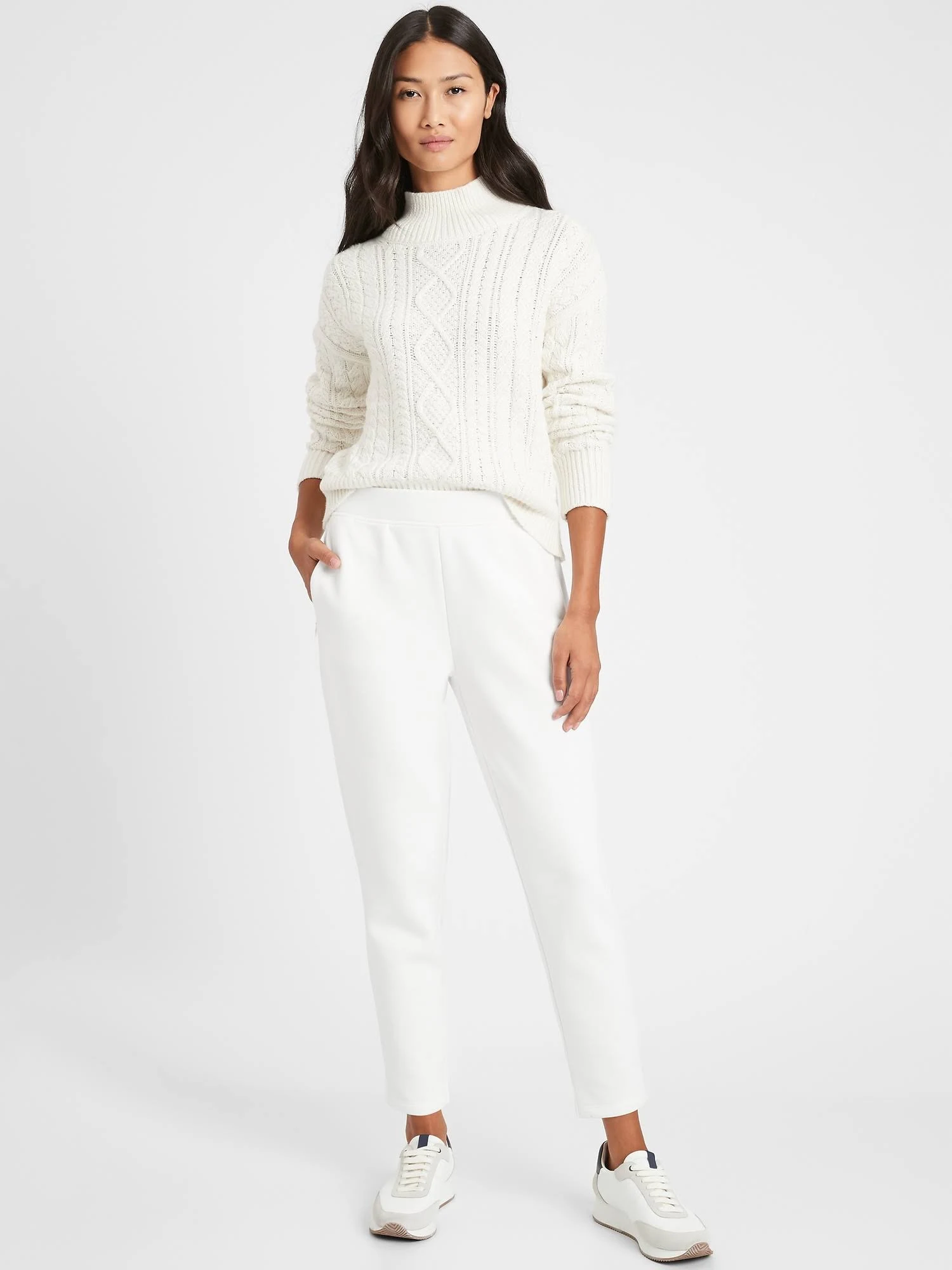 Banana Republic Women's Cozy Fleece Commuter Jogger Almond Beige Size XL