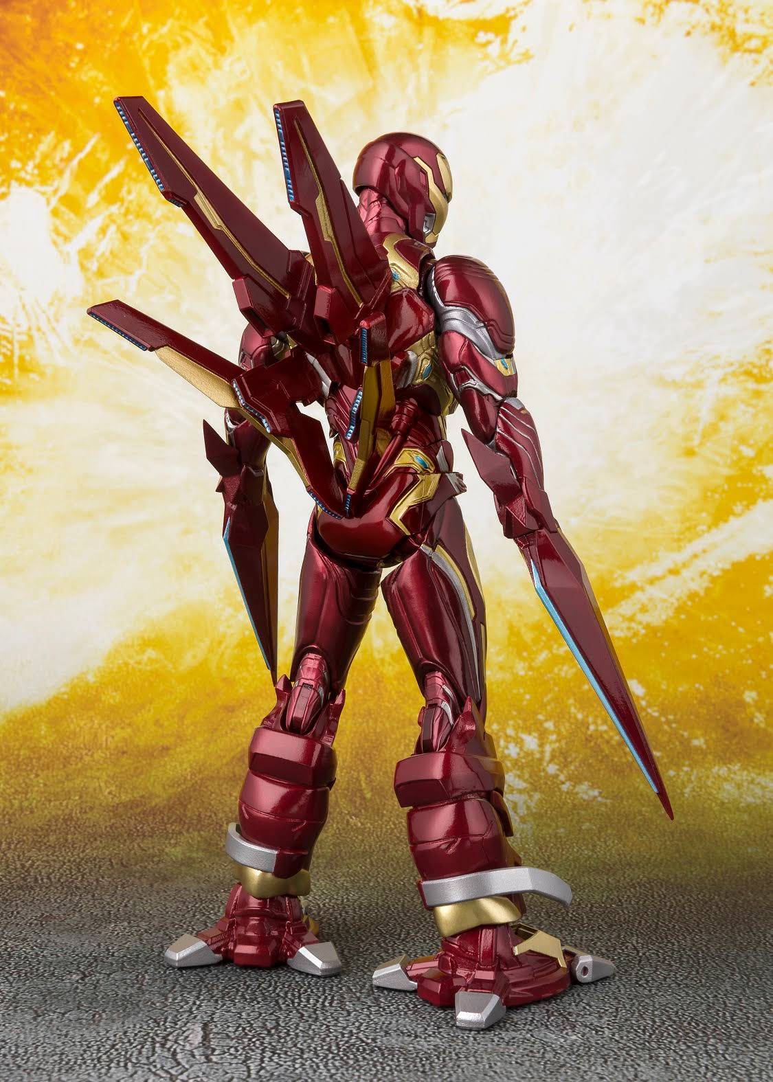 S.H.Figuarts Avengers: Infinity War Iron Man Mk-50 Nano-Weapon Set