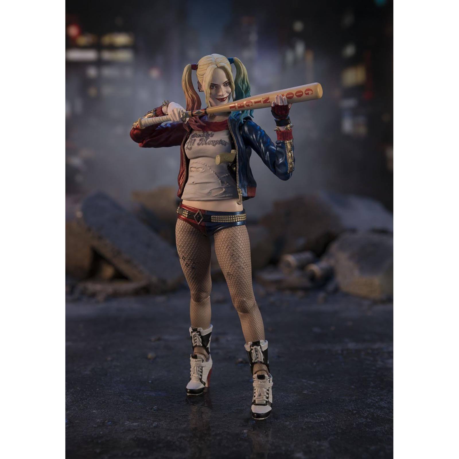 S.H. Figuarts Harley Quinn Suicide Squad Action Figure