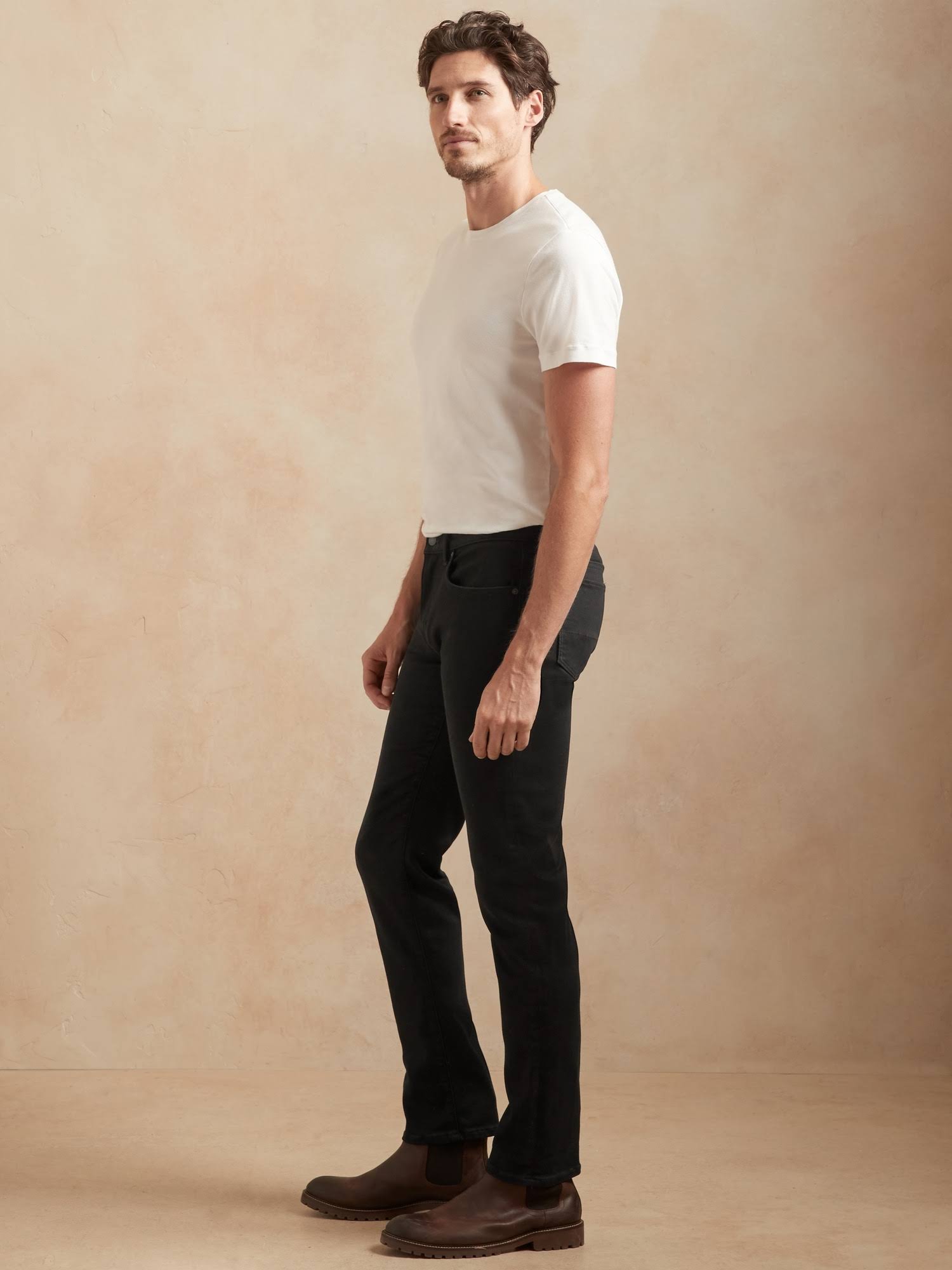 Banana Republic Men's Slim Luxe Traveler Black Jean True Black Size 30W 32L