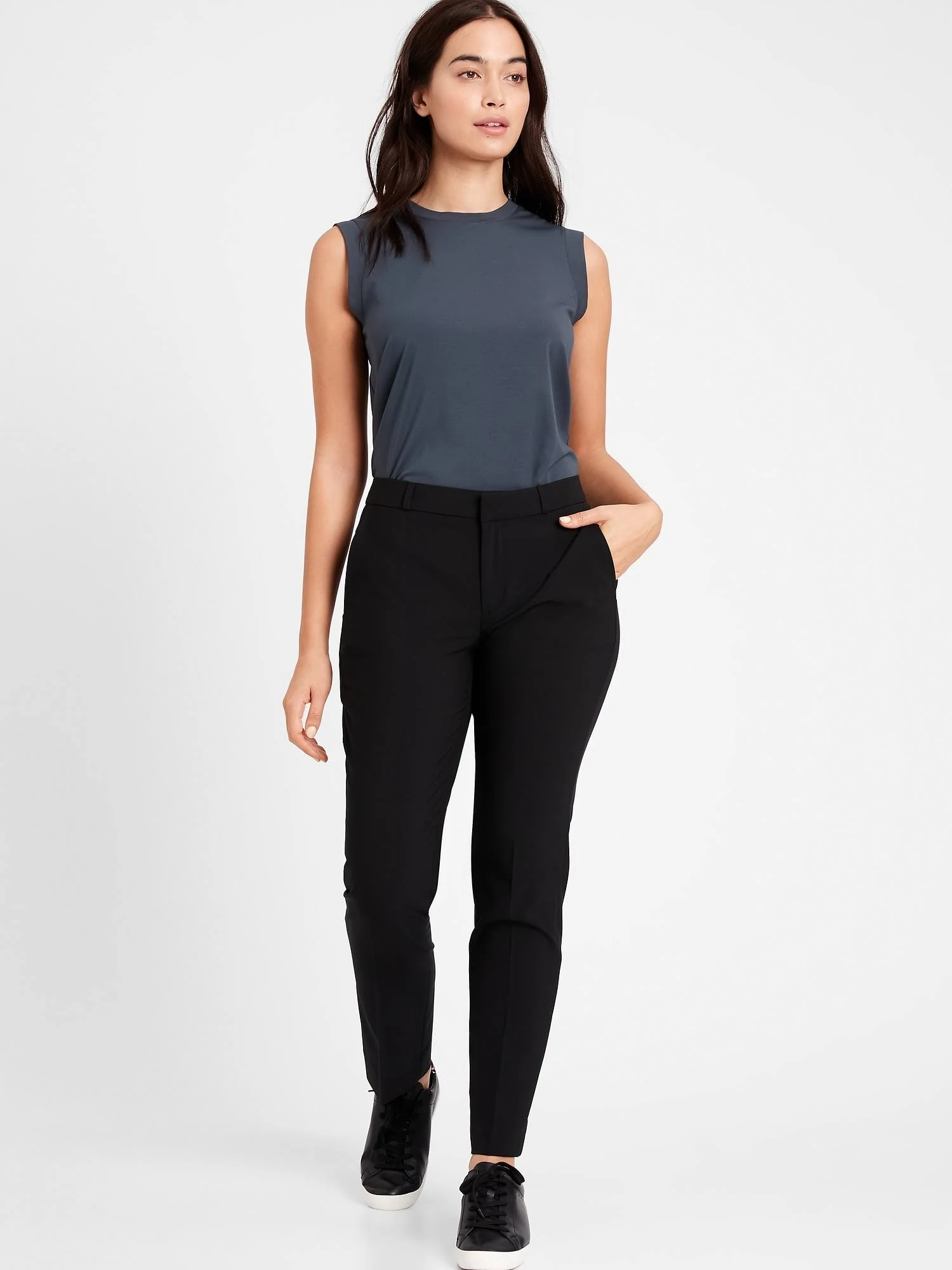 Banana Republic Women's Curvy Ryan Slim Straight-Fit Washable Wool-Blend Pant Black Size 2 Regular