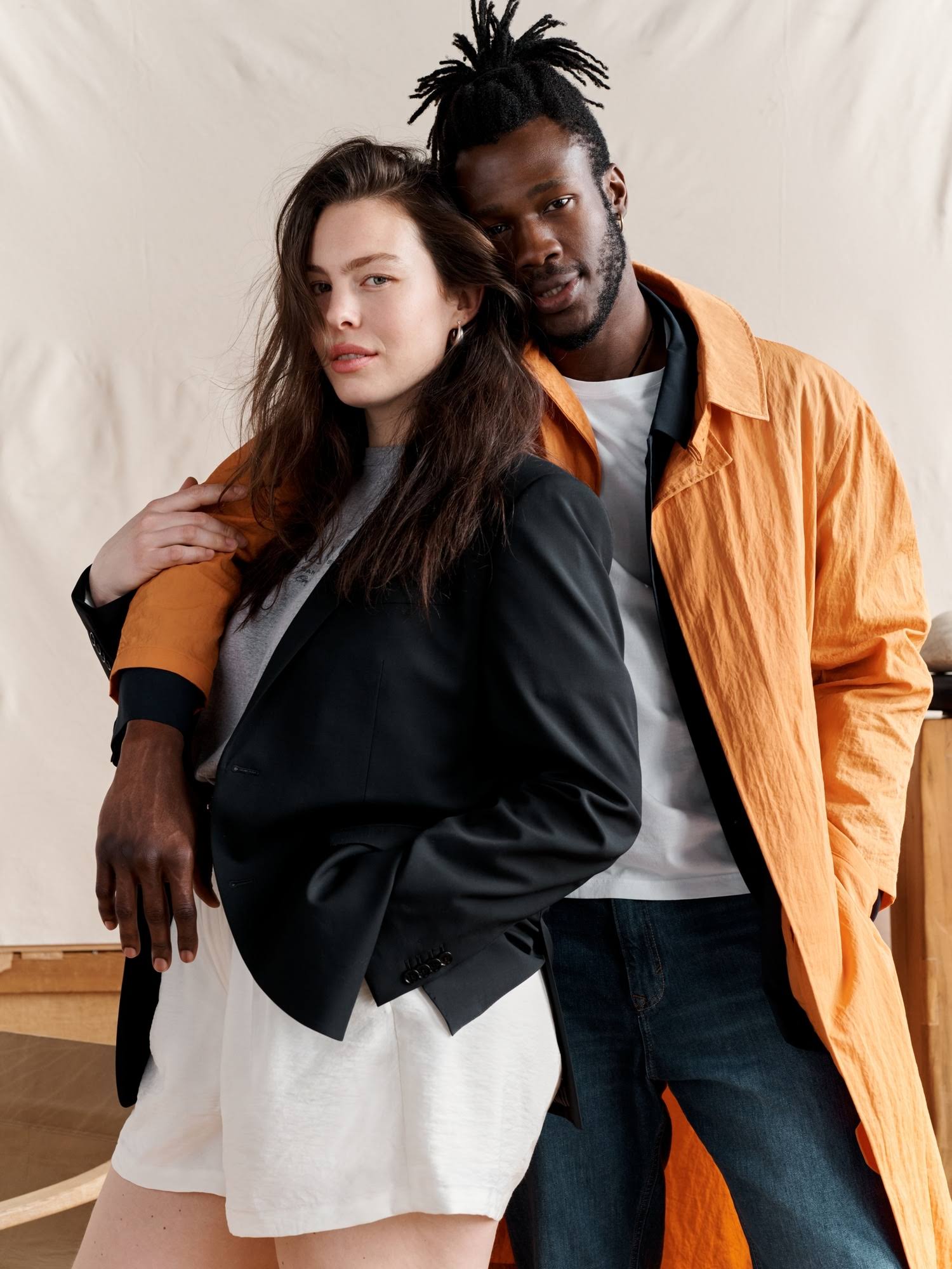 Banana Republic Women's Classic-Fit Washable Italian Wool-Blend Blazer Black Size 4