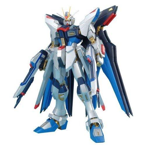 1/100 Scale mg Strike Freedom Gundam Extra Finish Version
