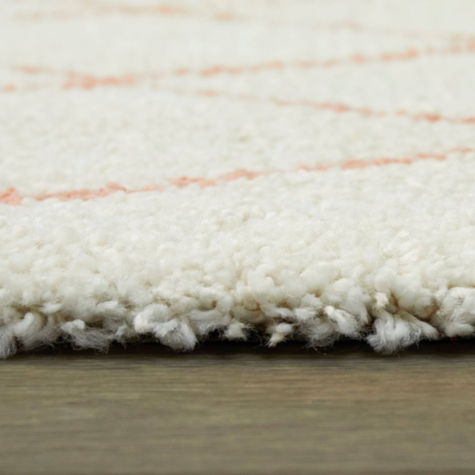 BALTA Mabelle Cream/Pink 5 ft. x 7 ft. Trellis Shag Area Rug