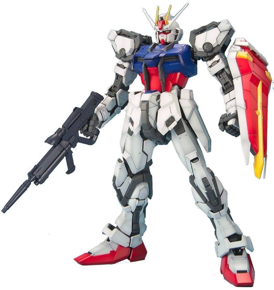 Bandai 142122 HG Gundam Seed Strike Gundam 1/60 Scale Kit