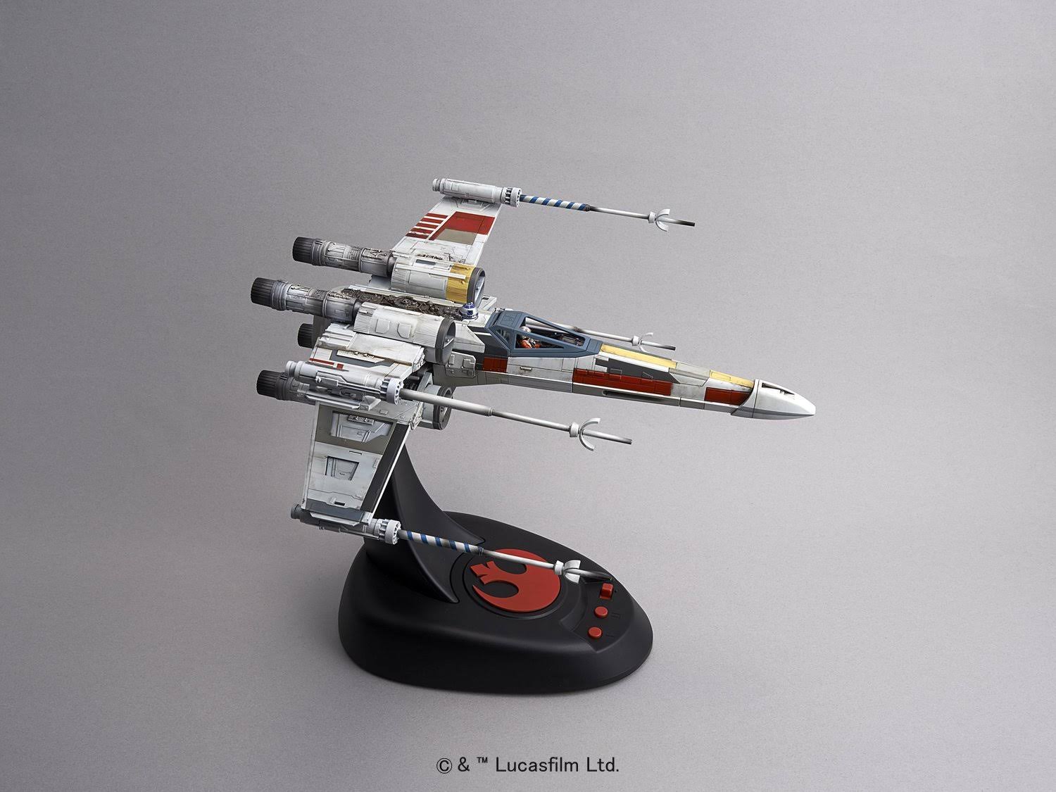 Bandai Star Wars X-Wing Starfighter Moving Edition 1/48 Scale Plastic Model