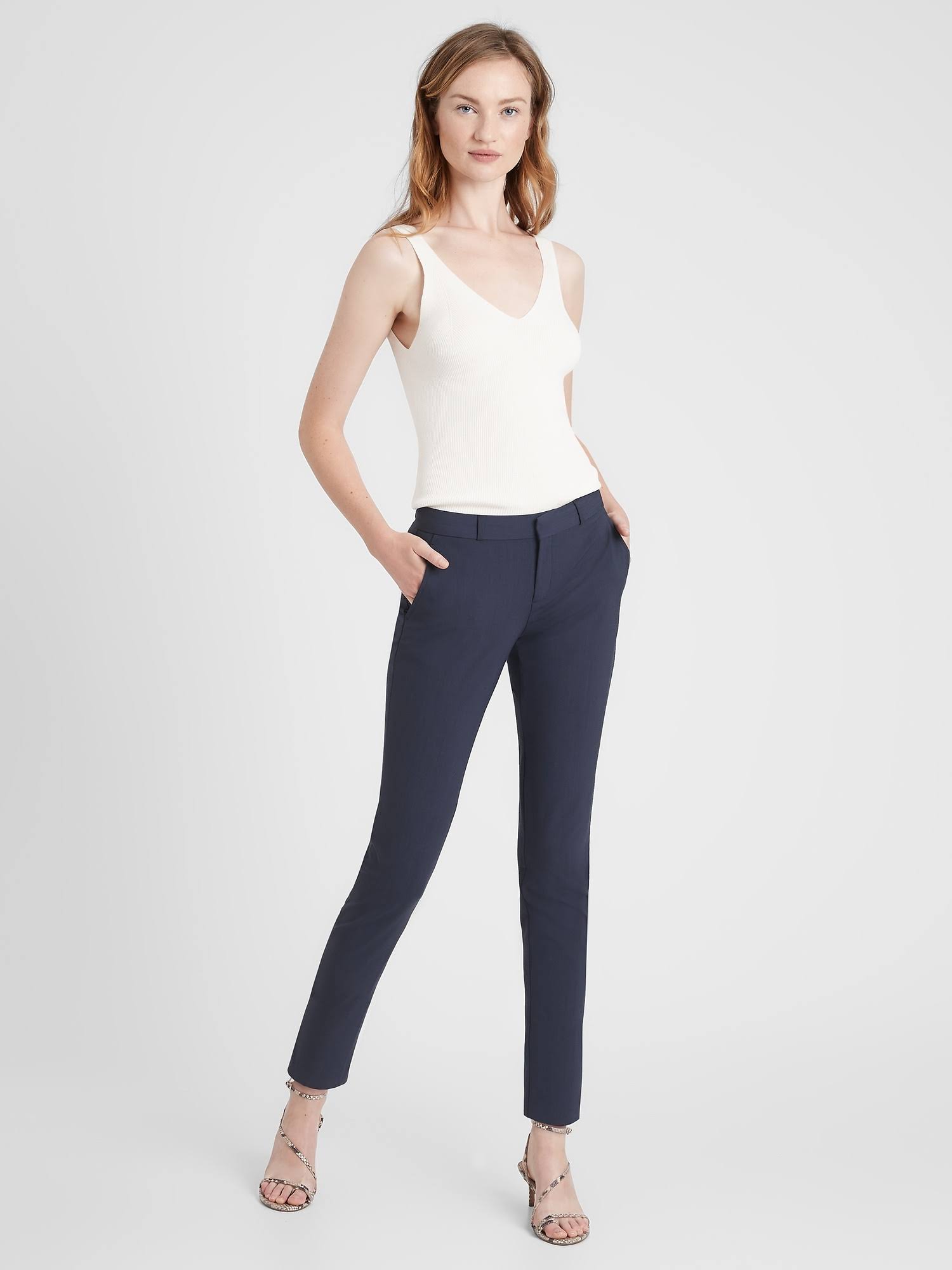 Banana Republic Women's Petite Ryan Slim Straight-Fit Washable Italian Wool Pant Navy Blue Petite Size 0