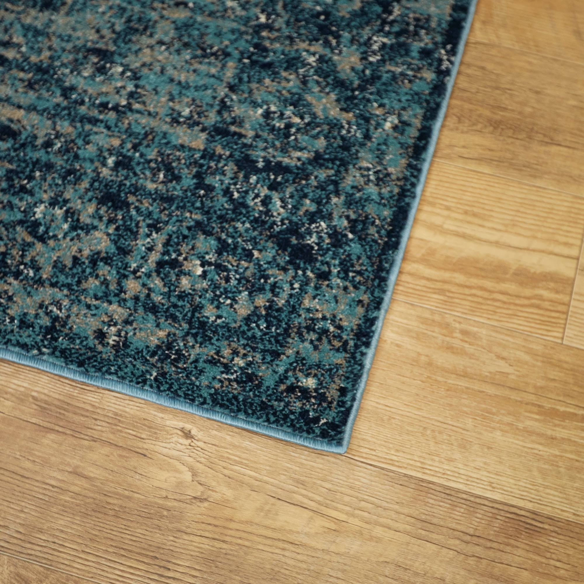 Finulf Power Loom Orange Rug Charlton Home Rug Size: Rectangle 5&3x22 x 7&