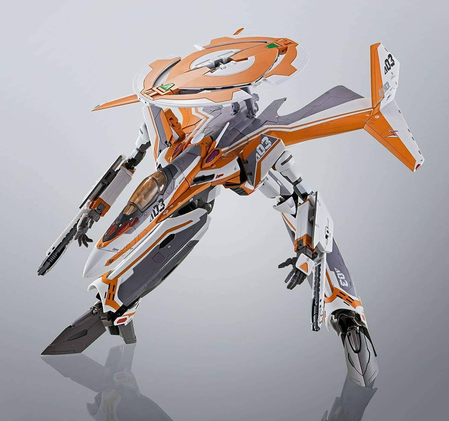 Macross Delta - VF-31E Siegfried Chuck Mustang Use [DX Chogokin]