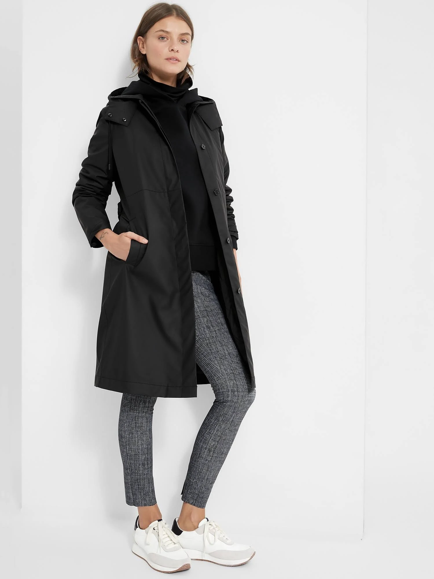 Banana Republic Women's 2-in-1 Rain Coat Black Size XL
