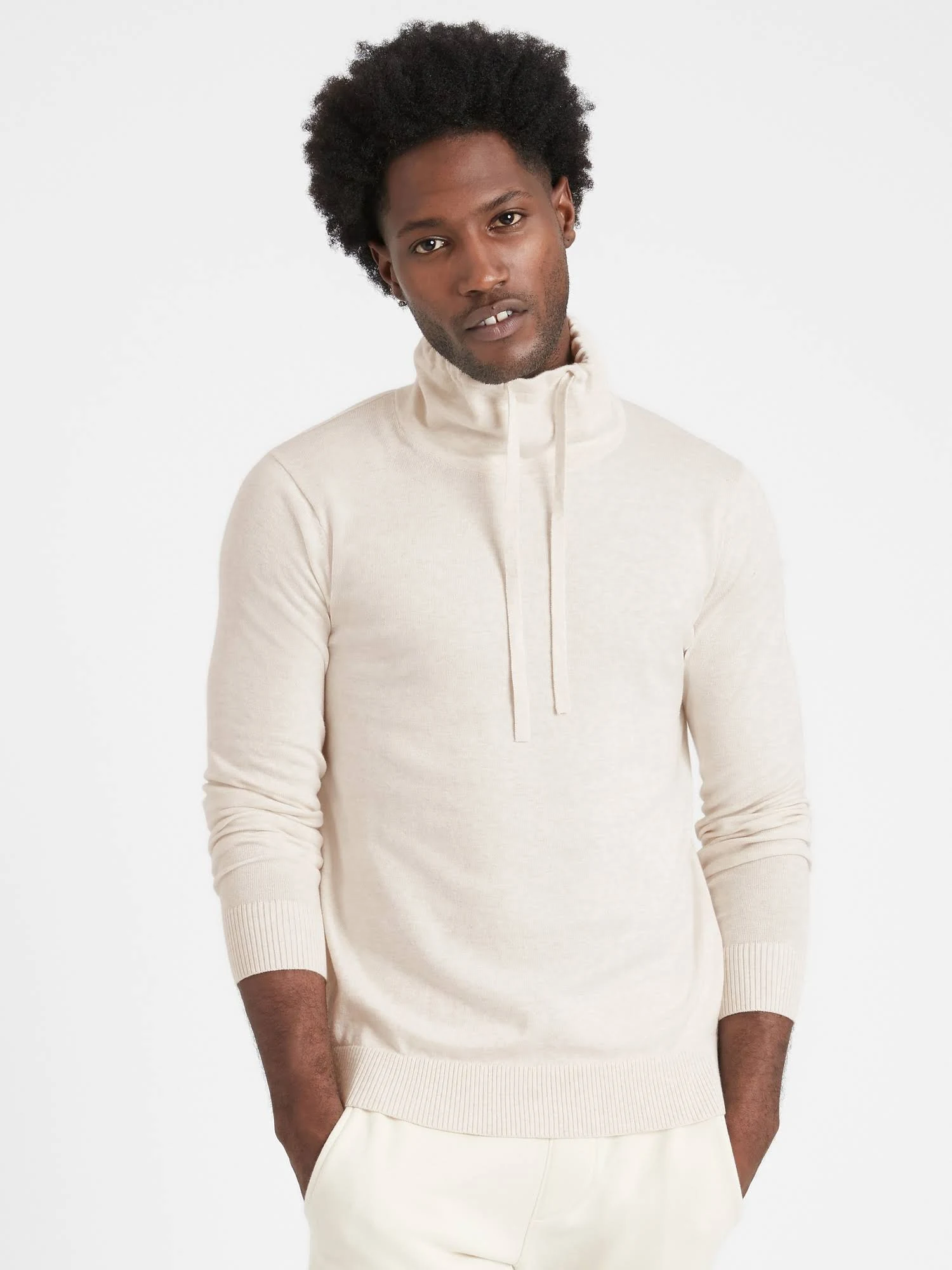 Banana Republic Men's Organic Cotton Funnel-Neck Sweater Transition Cream White Size S