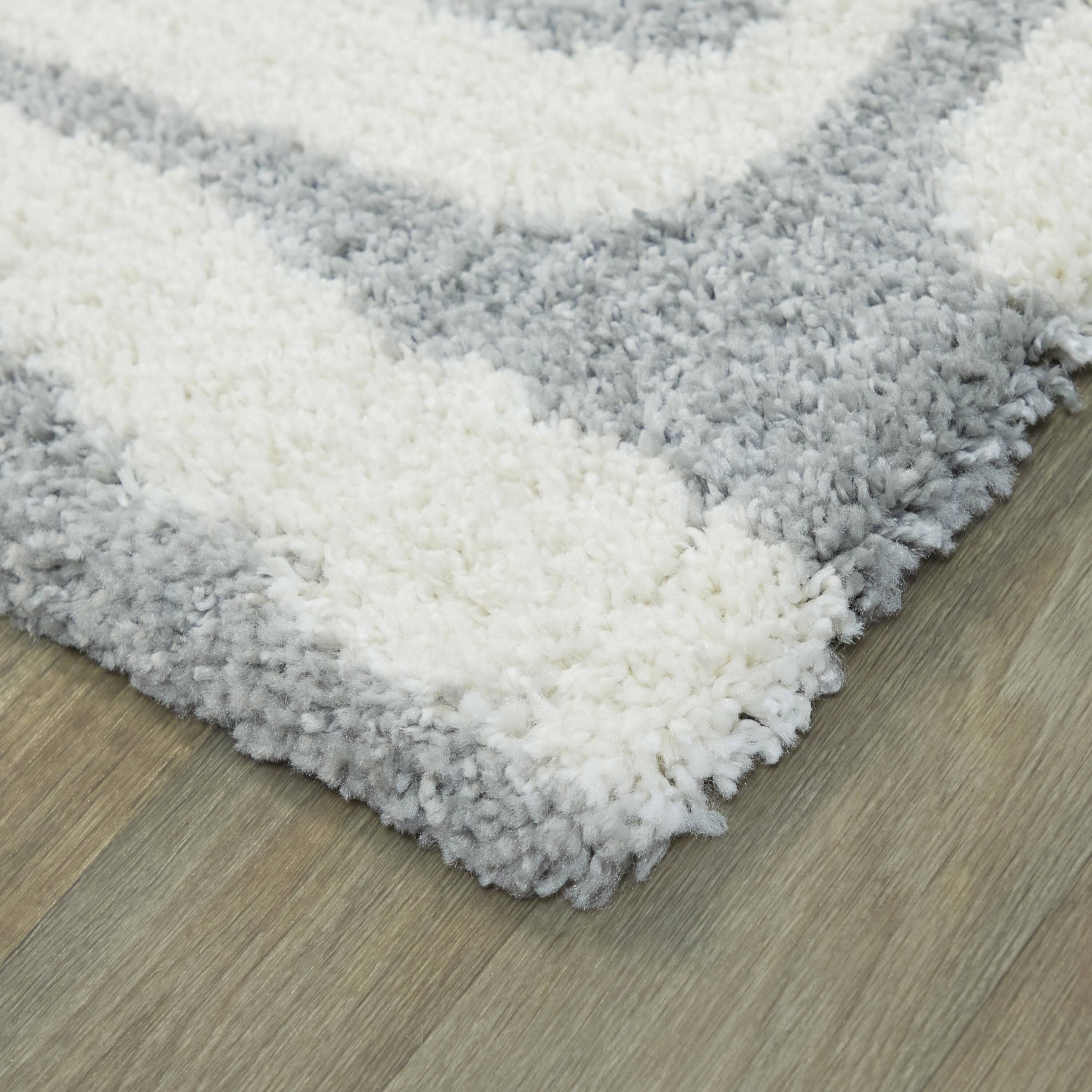 Terence Abstract Shag Area Rug - 7&10x22 x 10& - Grey