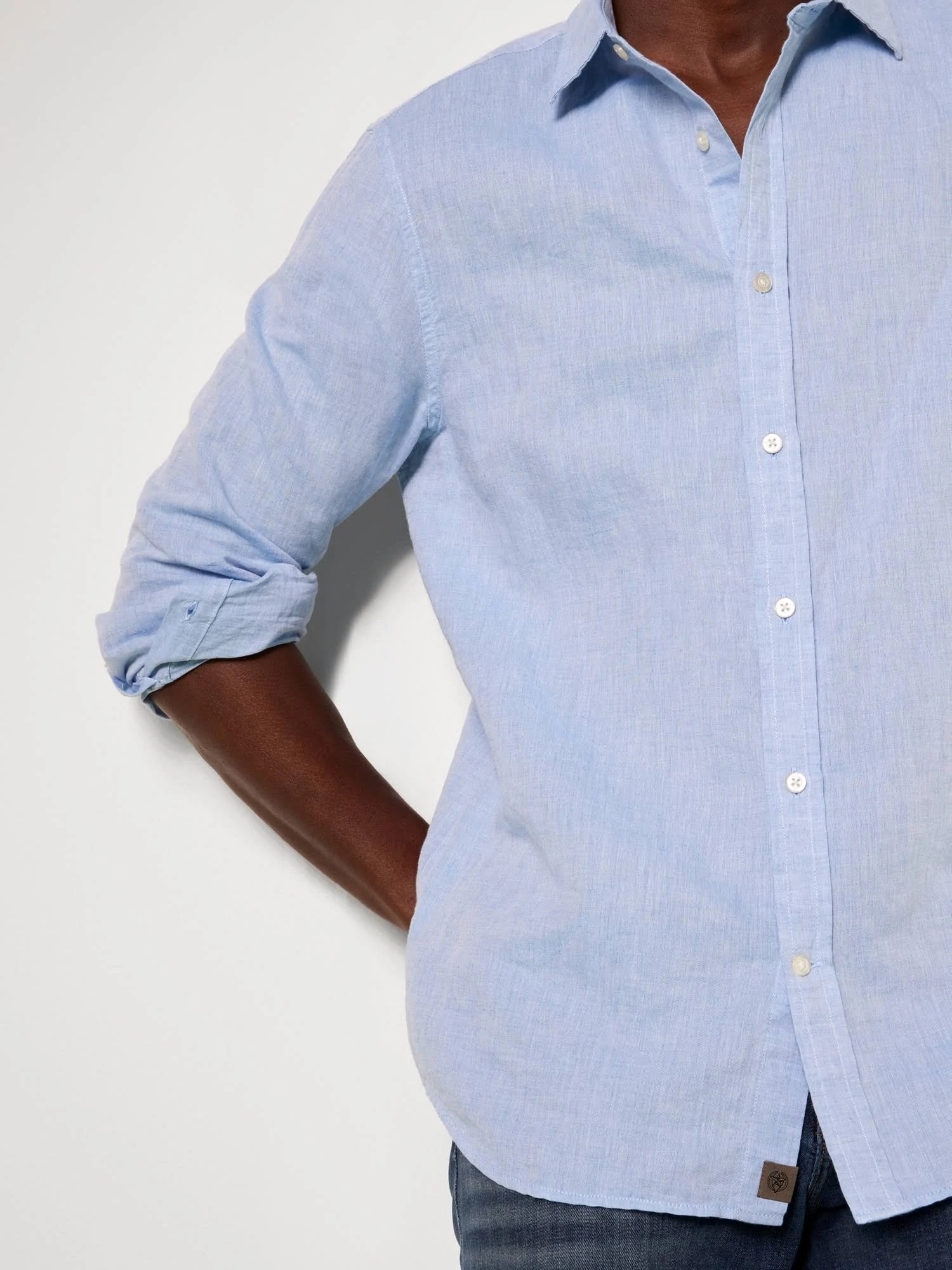 Banana Republic Men's Untucked Slim-Fit Linen-Cotton Shirt Cerulean Blue Linen & Cotton Size M