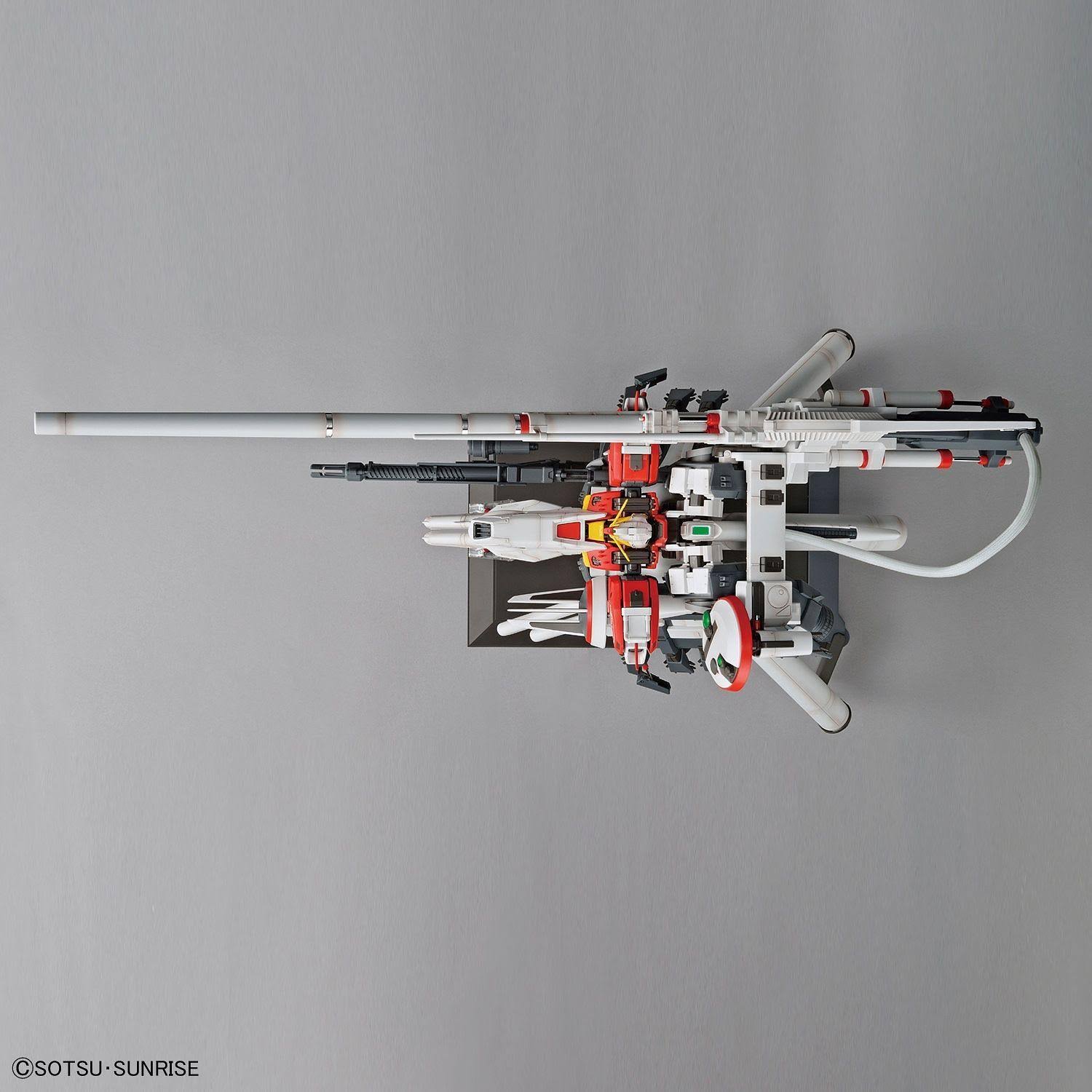 Bandai Gundam mg 1/100 Plan303E Deep Striker