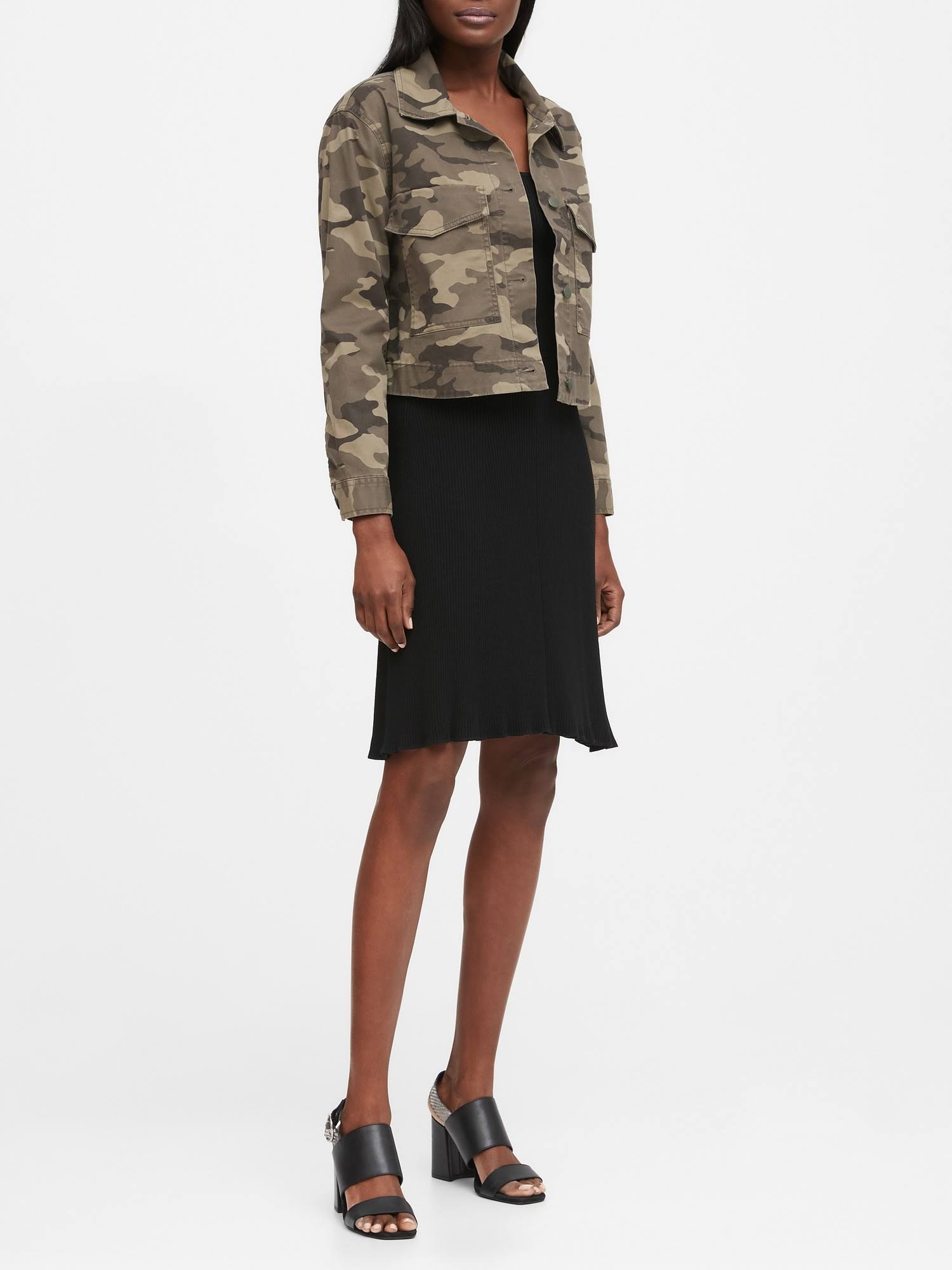 Banana Republic Women's Cropped Utility Jacket Olive Green Camo Size XS