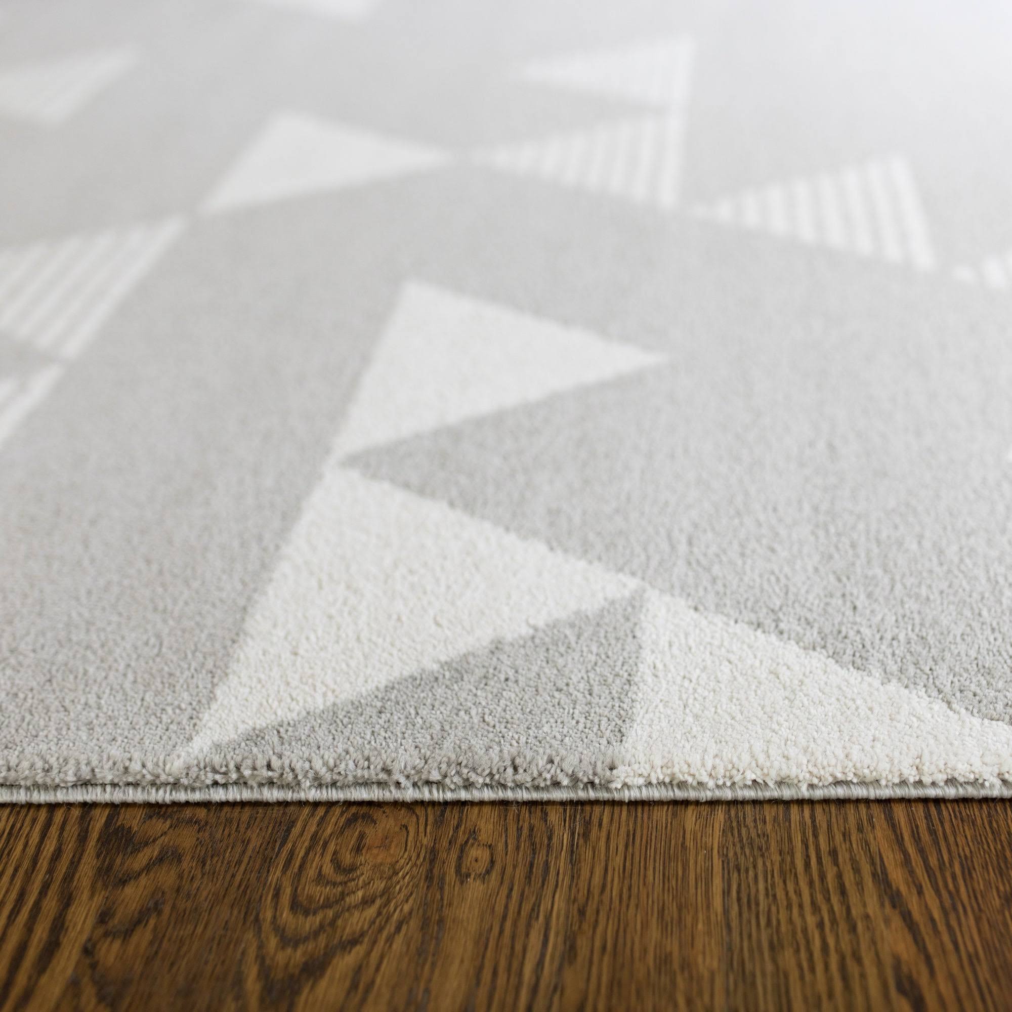 Carson Carrington Islingby Modern Geometric Indoor Area Rug - 7&10x22 x 10& - Grey