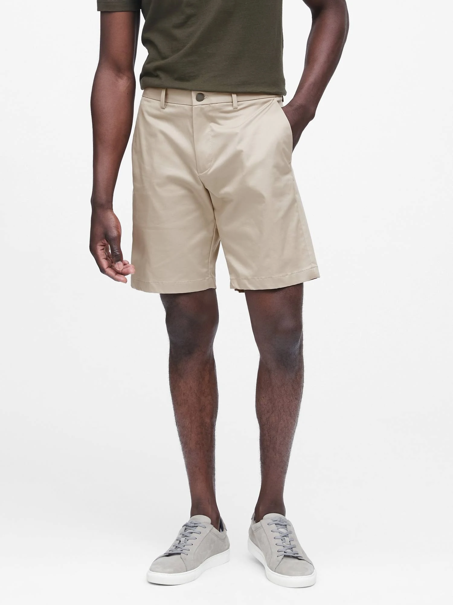 Banana Republic Men's 9x22 Slim Core Temp Short Camp Khaki Size 32W