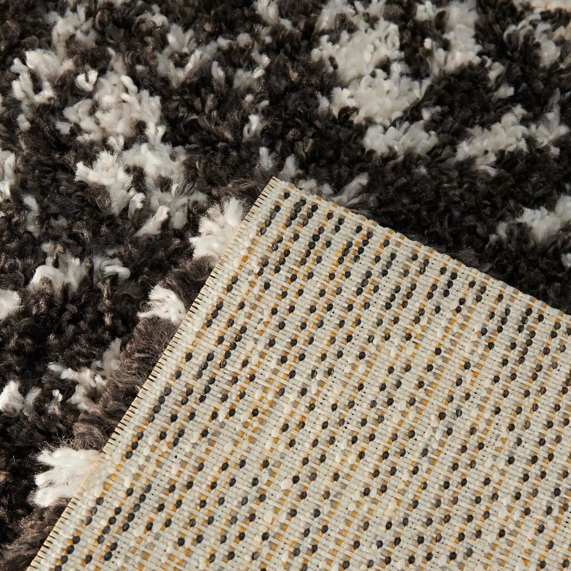 Balta Dominic Cream/Charcoal 5 ft. x 7 ft. Moroccan Shag Area Rug