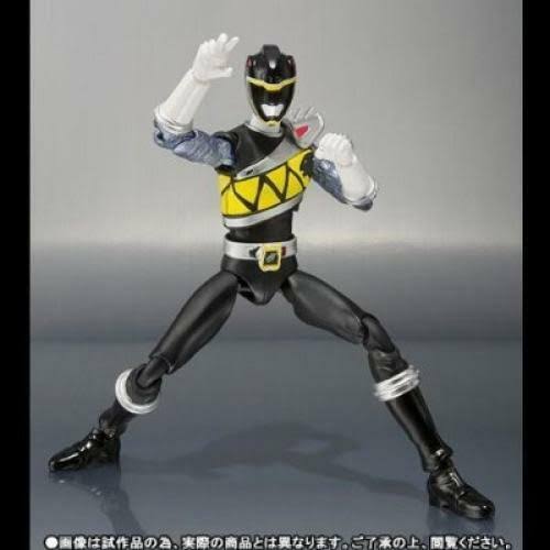 S.H.Figuarts Zyuden Sentai Kyoryuger Kyoryu Black & Pink Set Figure B
