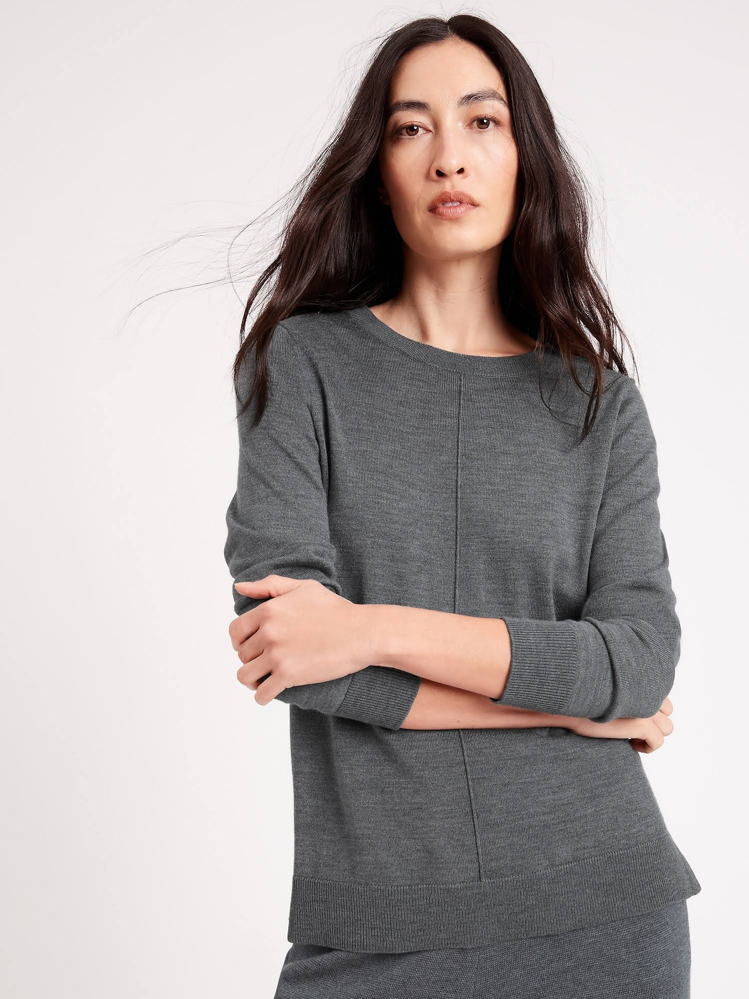 Banana Republic Women's Washable Merino Crew Sweater-Neck Sweater Charcoal Gray Size Xs