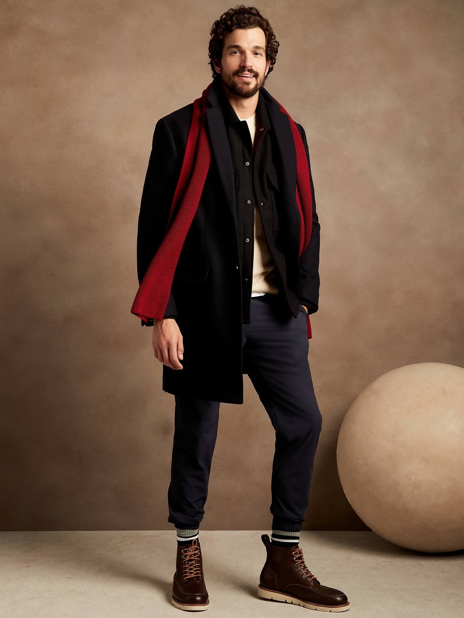 Banana Republic Men's Slim Motion Tech Jogger Navy Tall Size XL