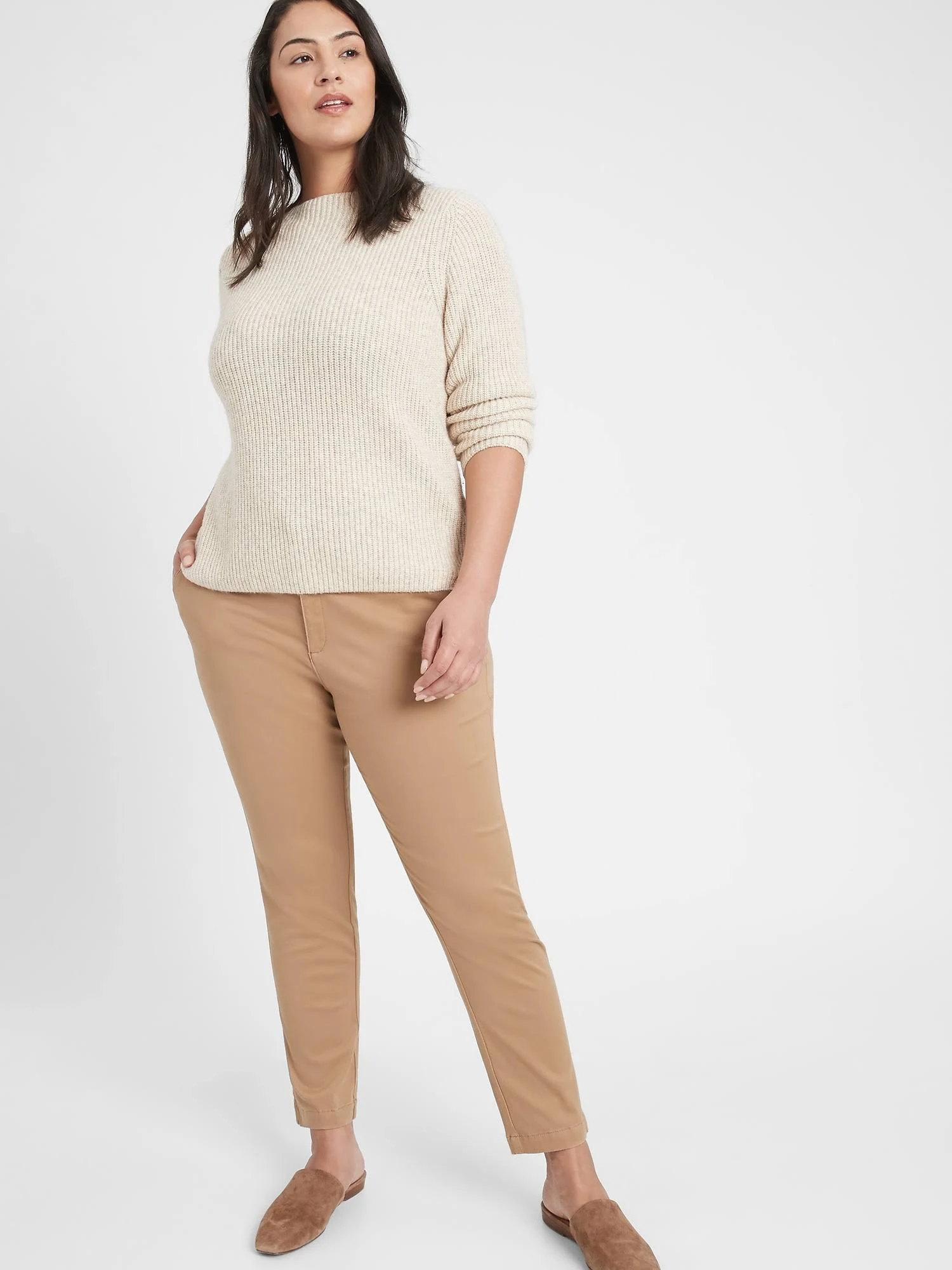 Banana Republic Women's Mid-Rise Skinny Chino Pant Classic Camel Size 2 Regular