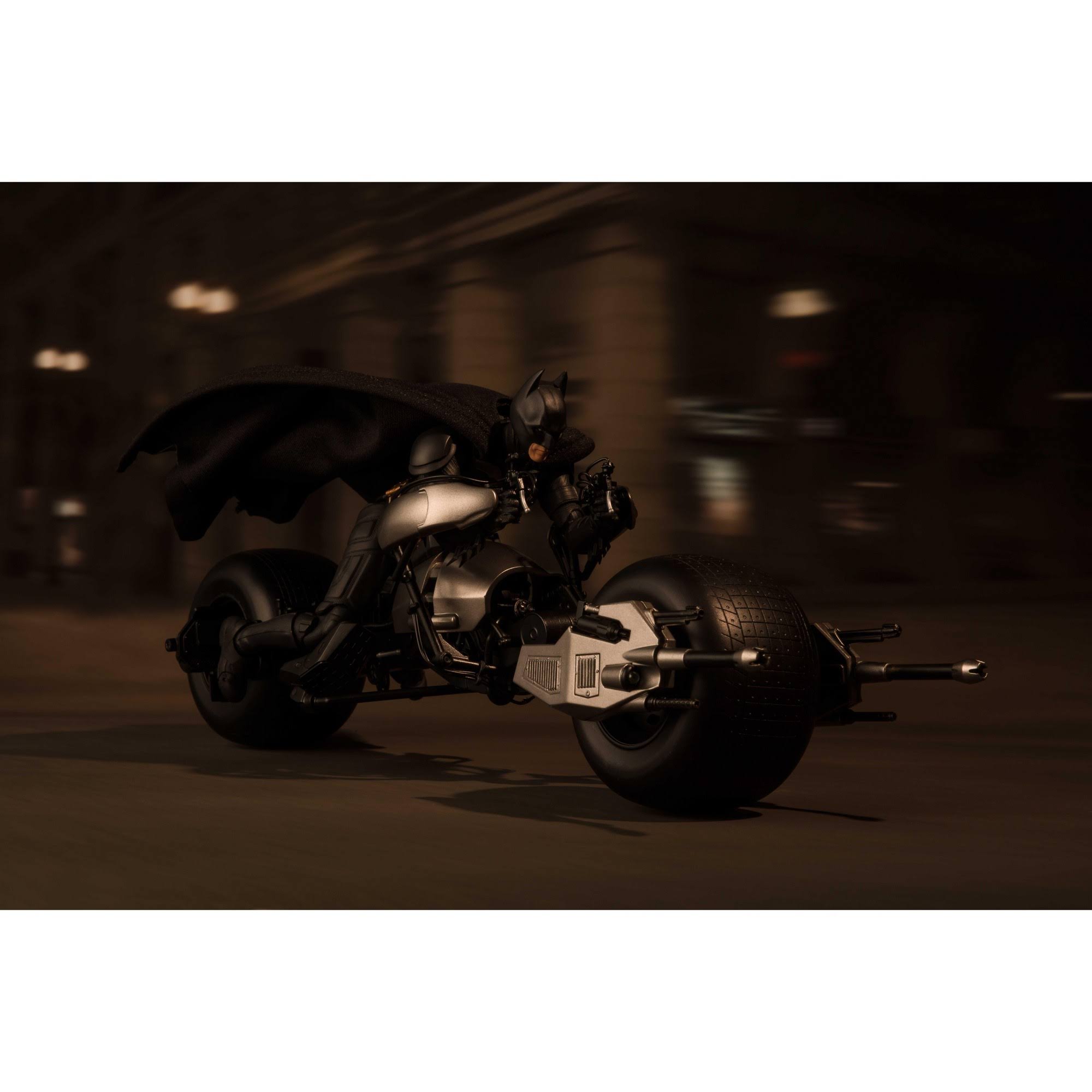 The Dark Knight S.H.Figuarts Bat-Pod