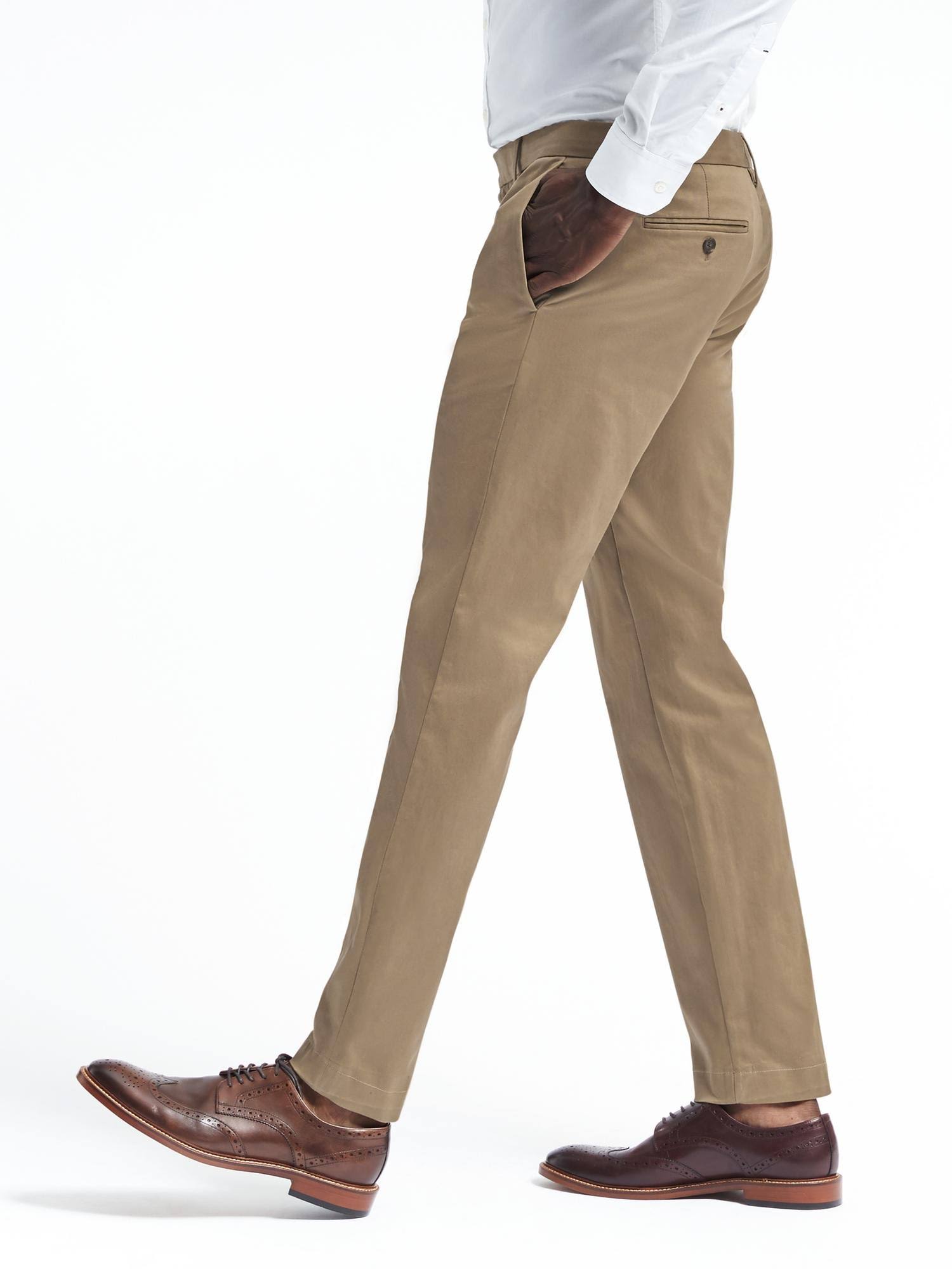 Banana Republic Men's Straight Rapid Movement Chino Pant Airforce Khaki Size 32W 34L