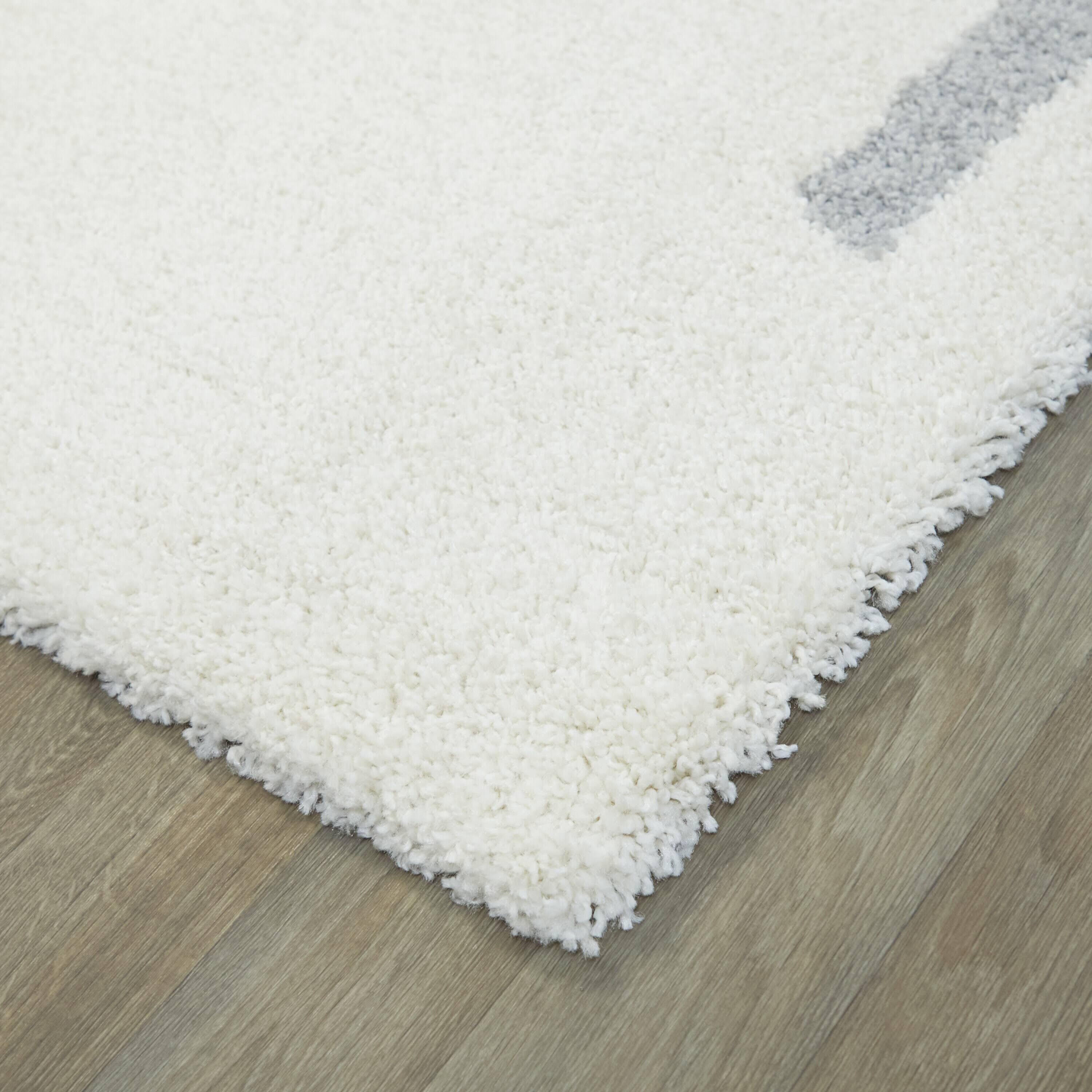 Botello Abstract Shag Area Rug - 5&3x22 x 7& - Rust