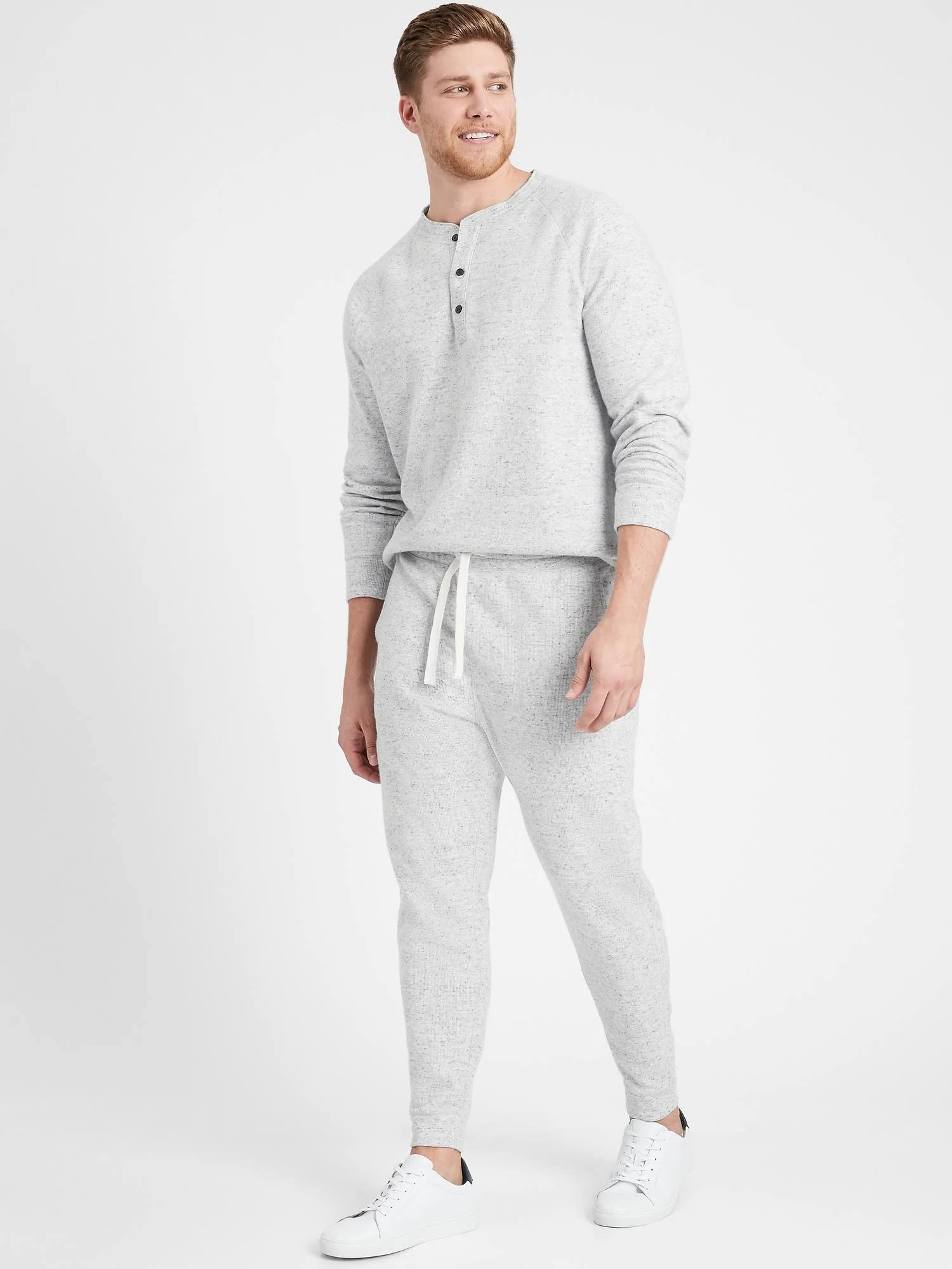 Banana Republic Men's Brushed Waffle-Knit Jogger Light Gray Size M