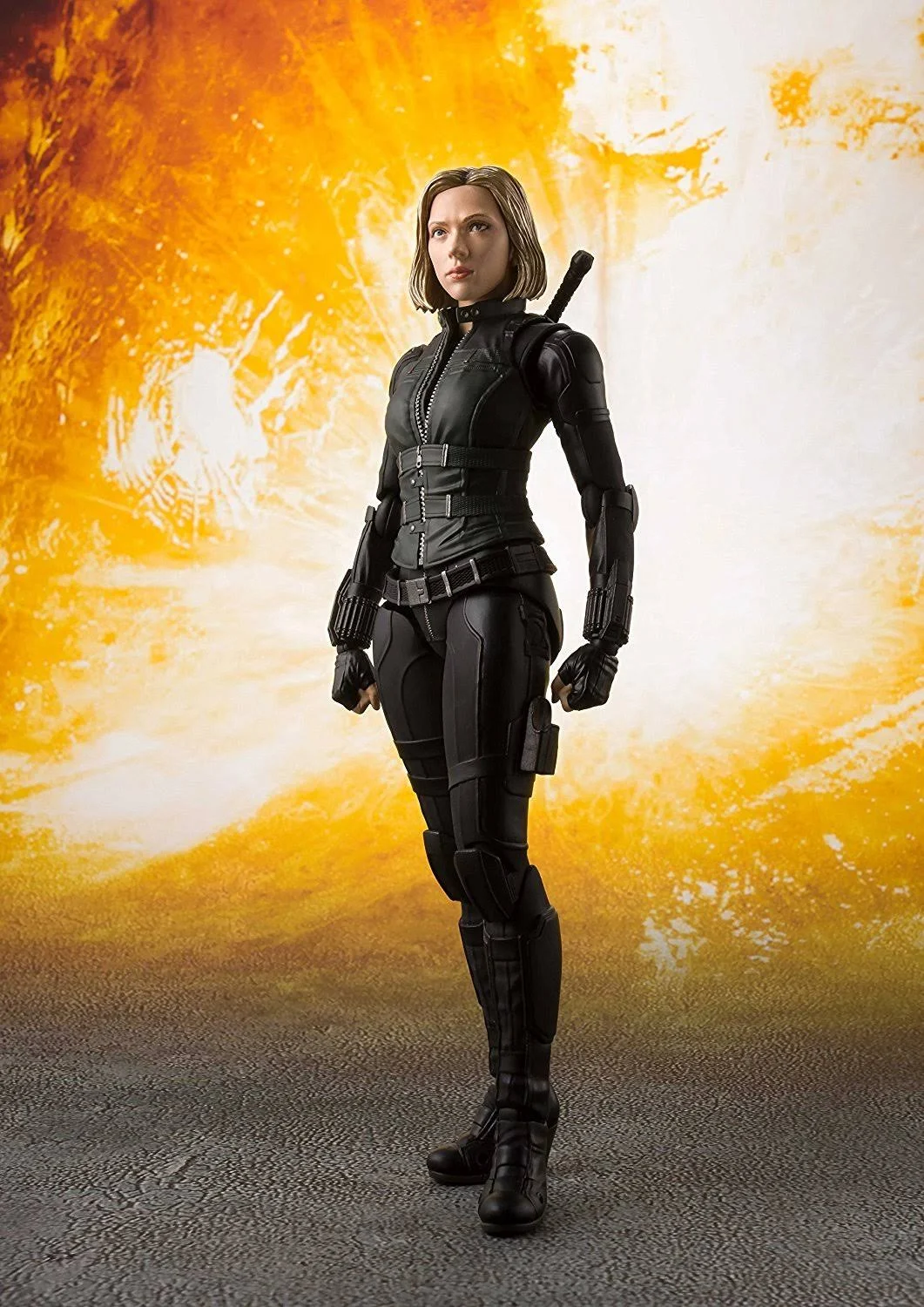 Avengers Infinity War S.H.Figuarts Action Figure - Black Widow & Tamashii Effect Explosion