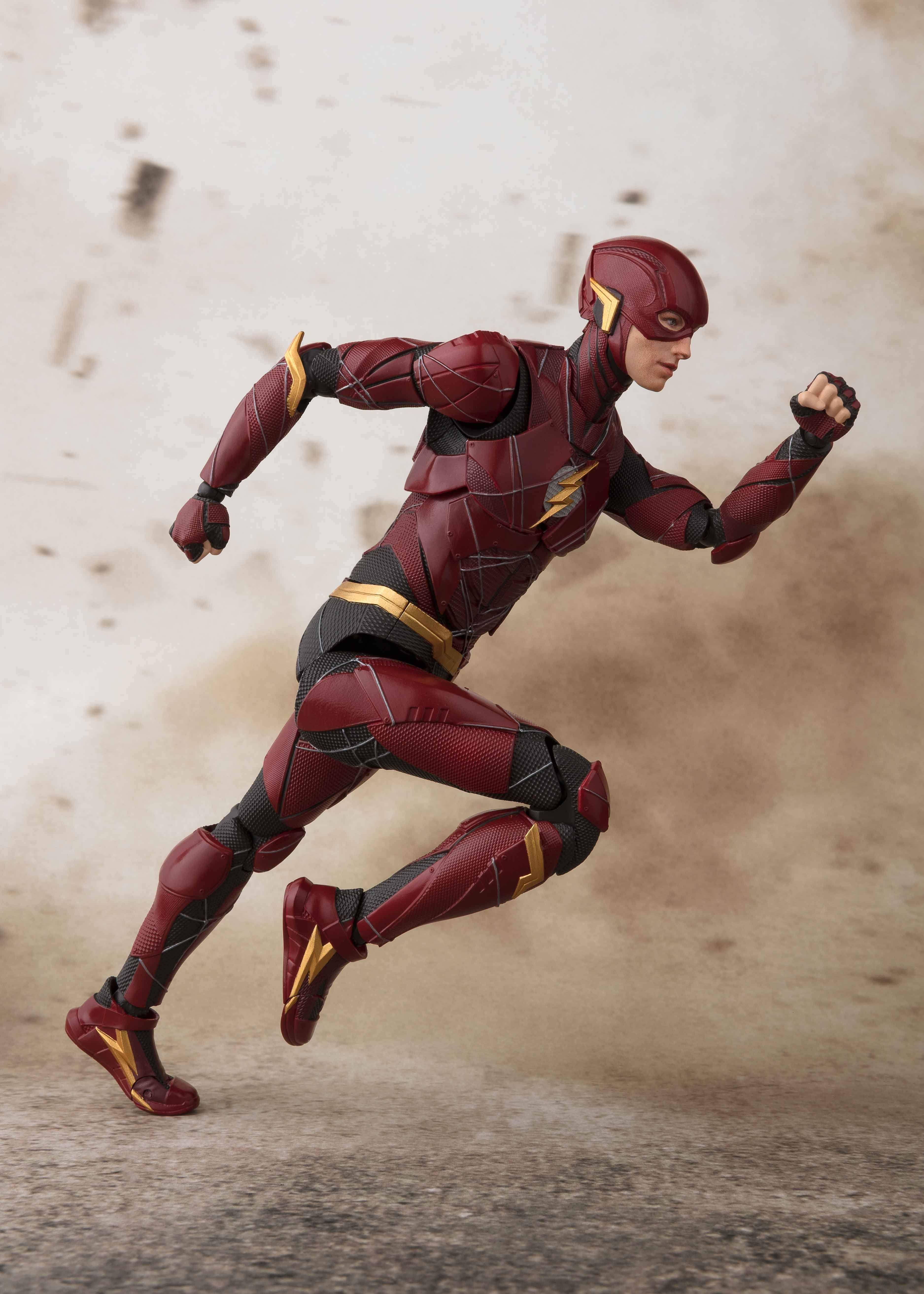 Justice League: Flash S.H.Figuarts Action Figure