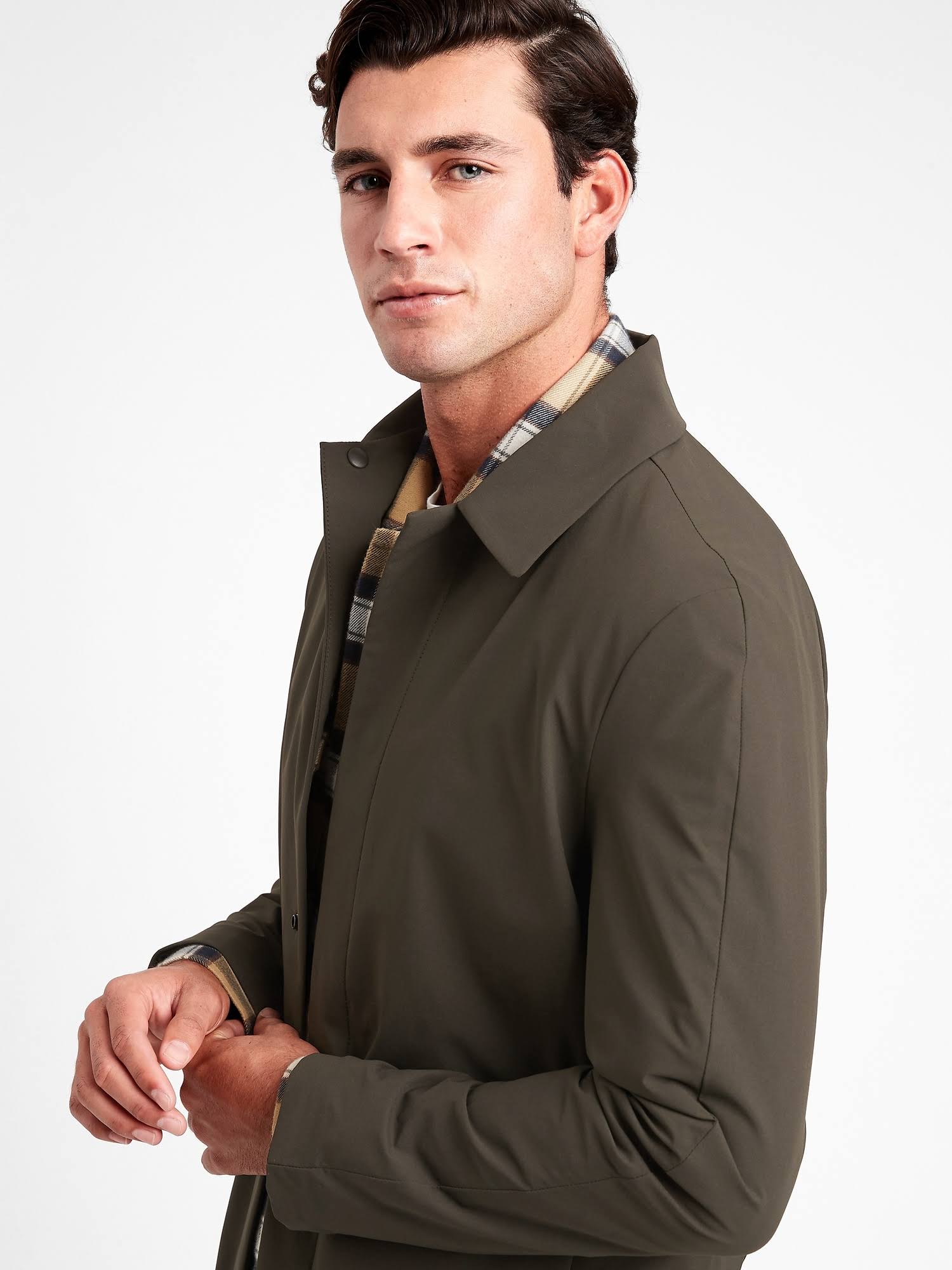 Banana Republic Men's Motion Tech Rain Coat Dark Pine Green Size S