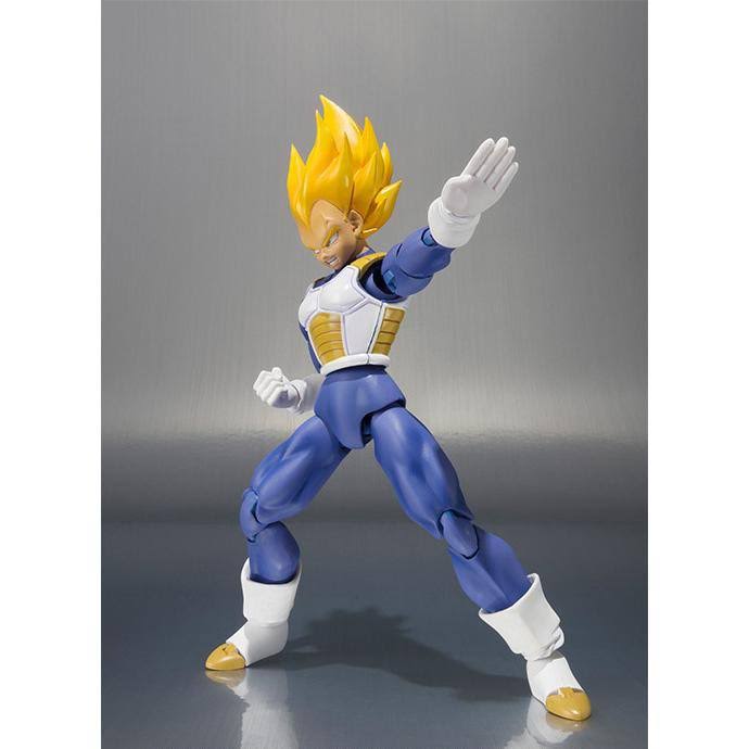 Bandai Tamashii Nations Dragon Ball Z Premium Color S.H.Figuarts Action Figure - Super Saiyan Vegeta