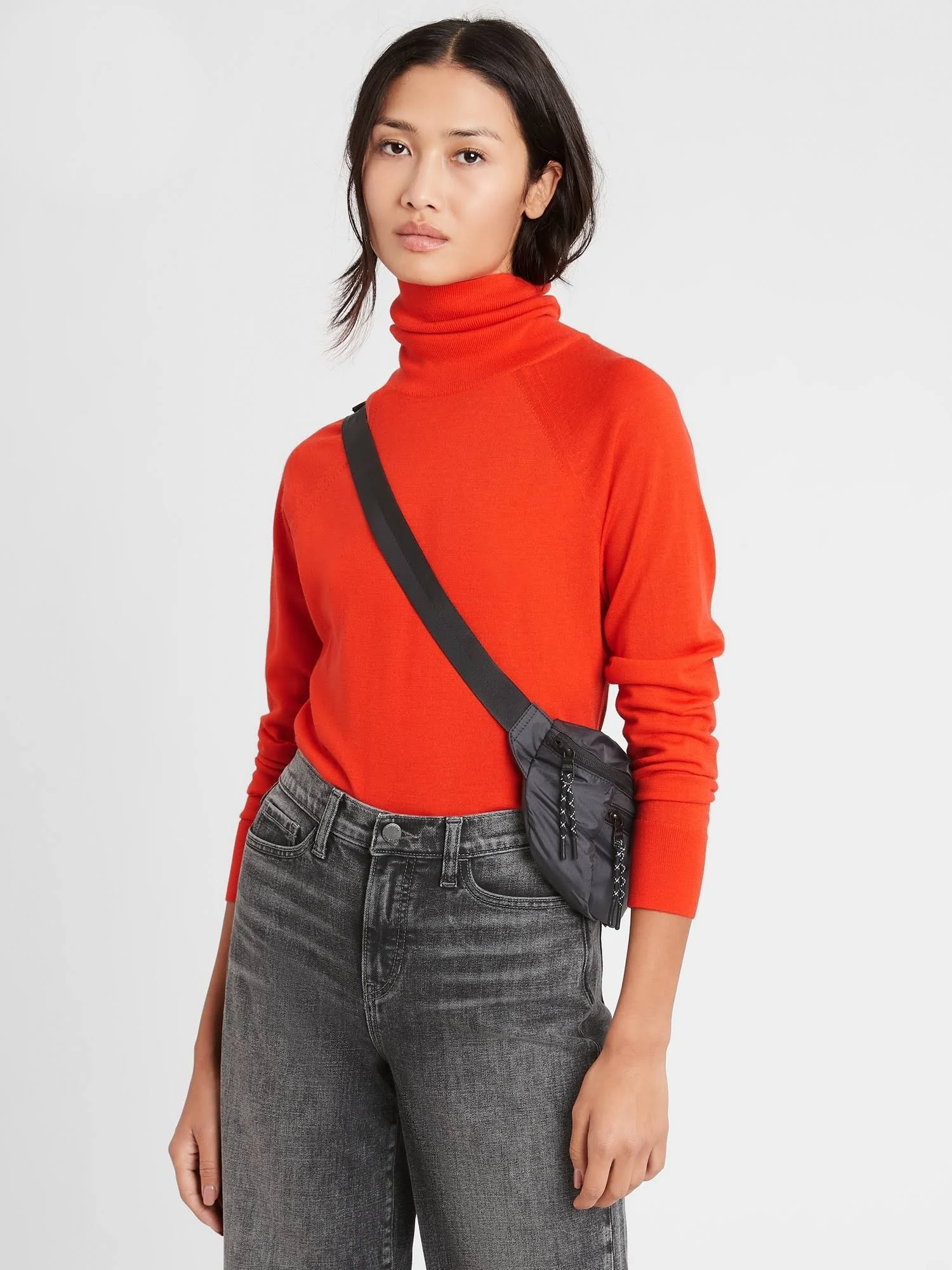 Banana Republic Women's Merino Turtleneck Sweater in Responsible Wool Autumn Orange Size Xs