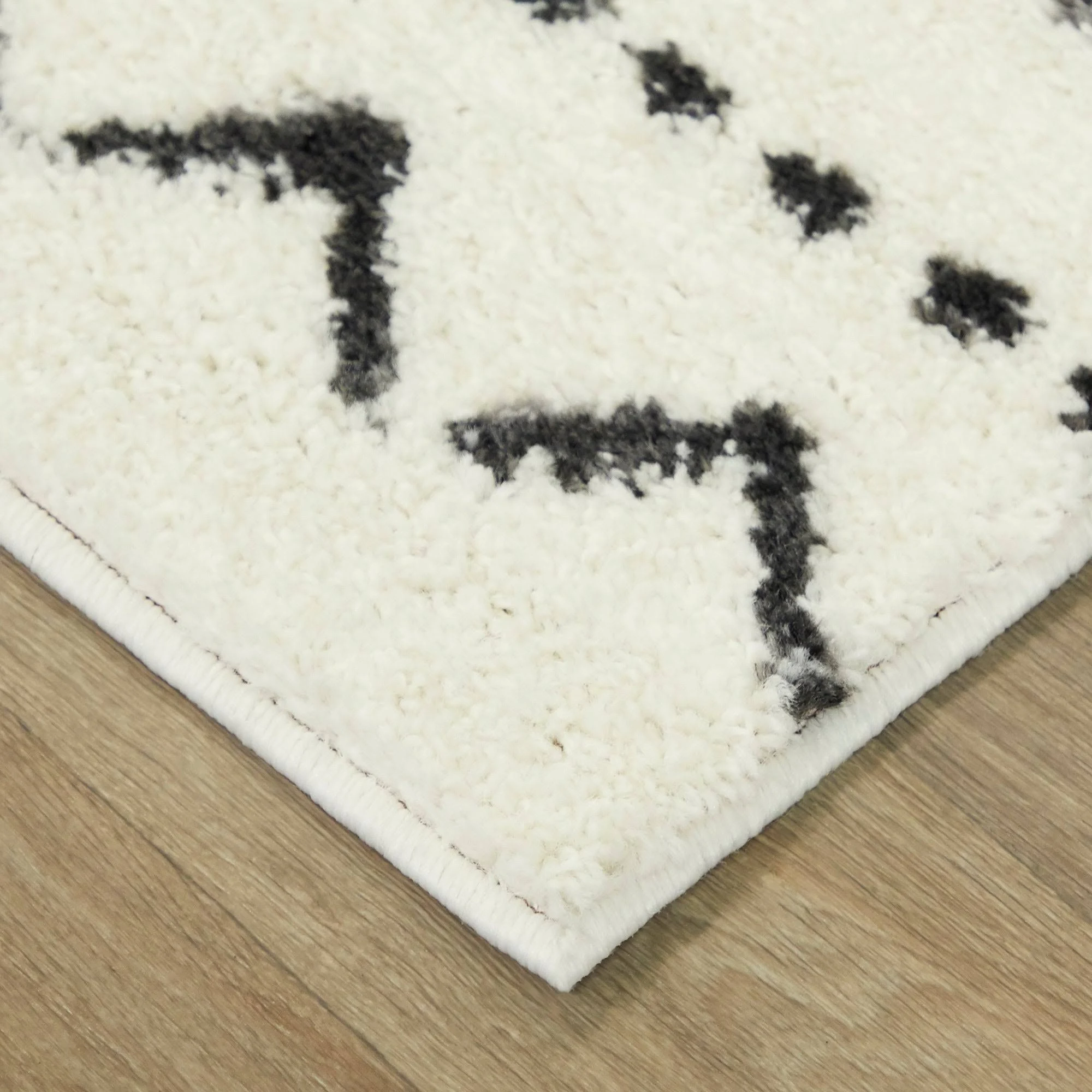 Adebayo Tribal Indoor Area Rug - 8&8x22 x 12& - Cream