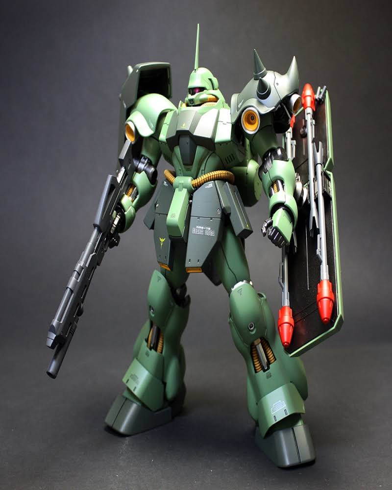 Bandai Gundam mg 1/100 Geara Doga