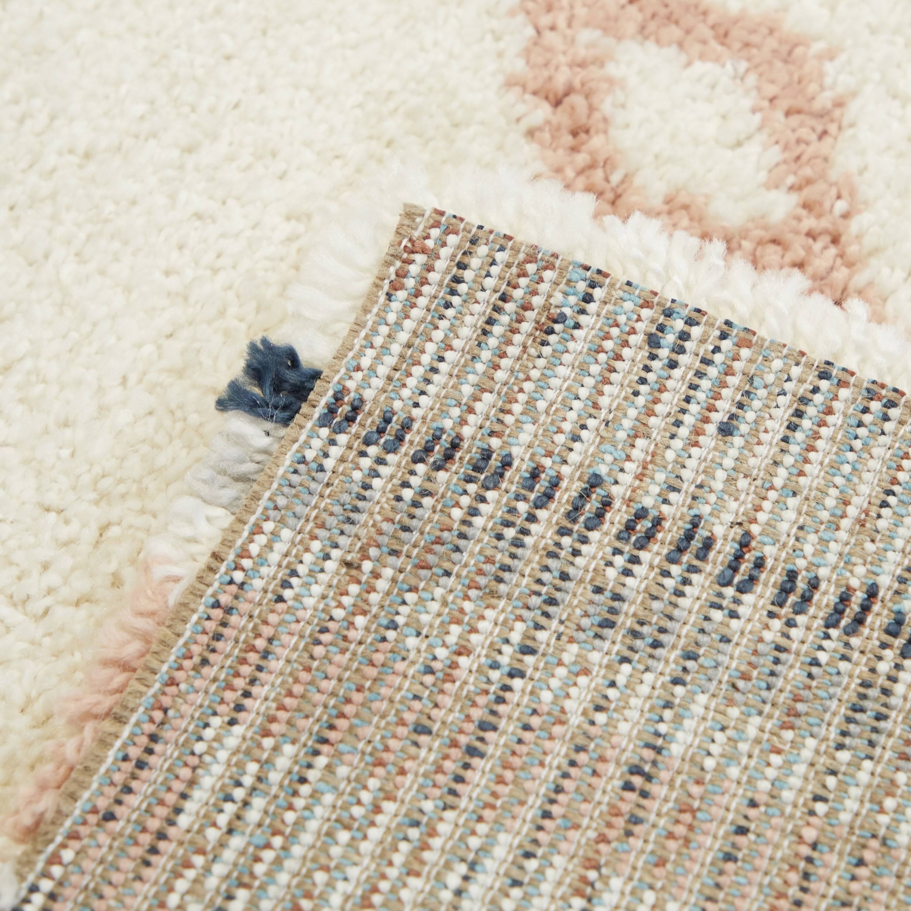 Marisa Tribal Shag Area Rug - 5&3x22 x 7& - Cream