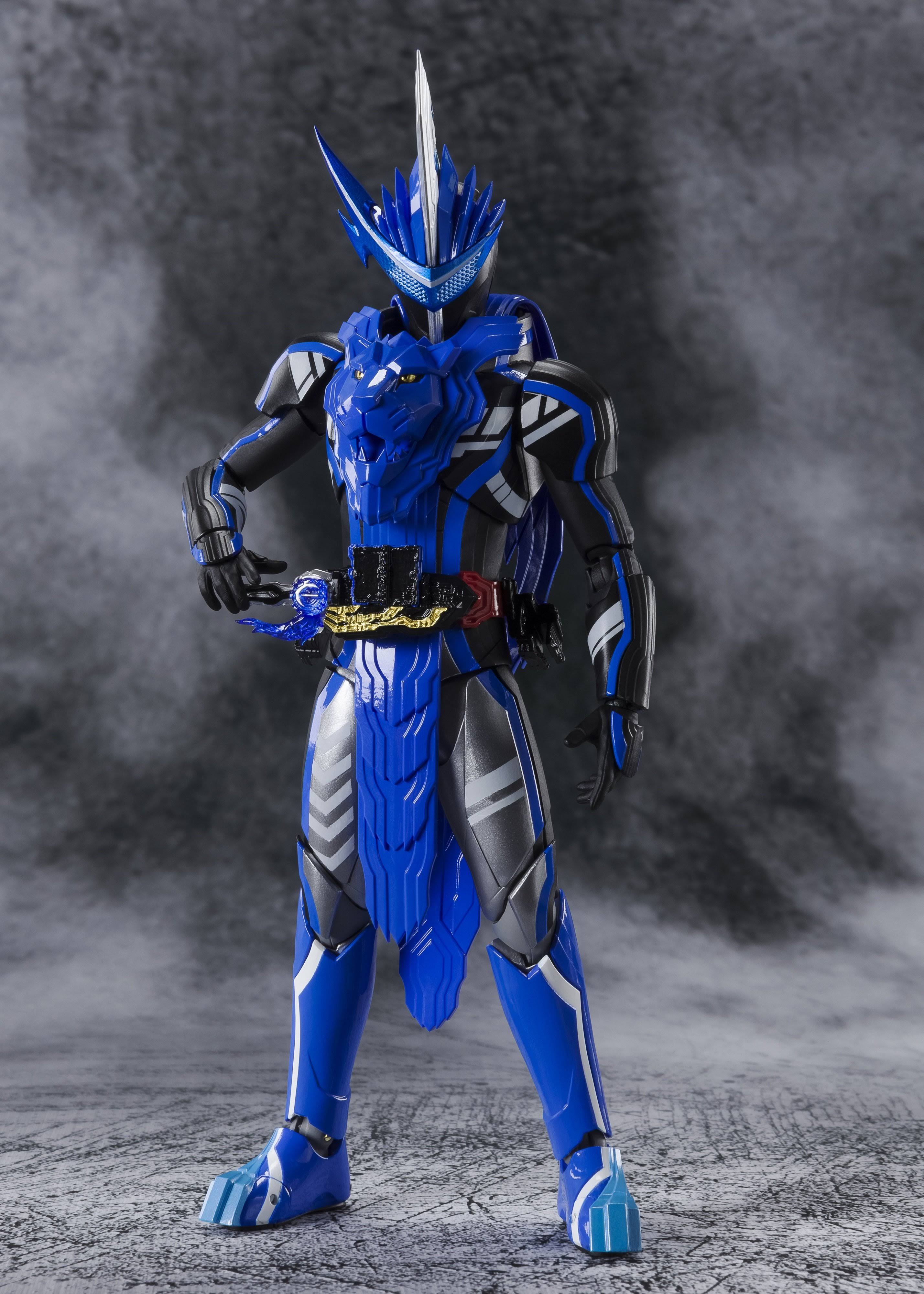 S.H.Figuarts Kamen Rider Blades Lion Senski