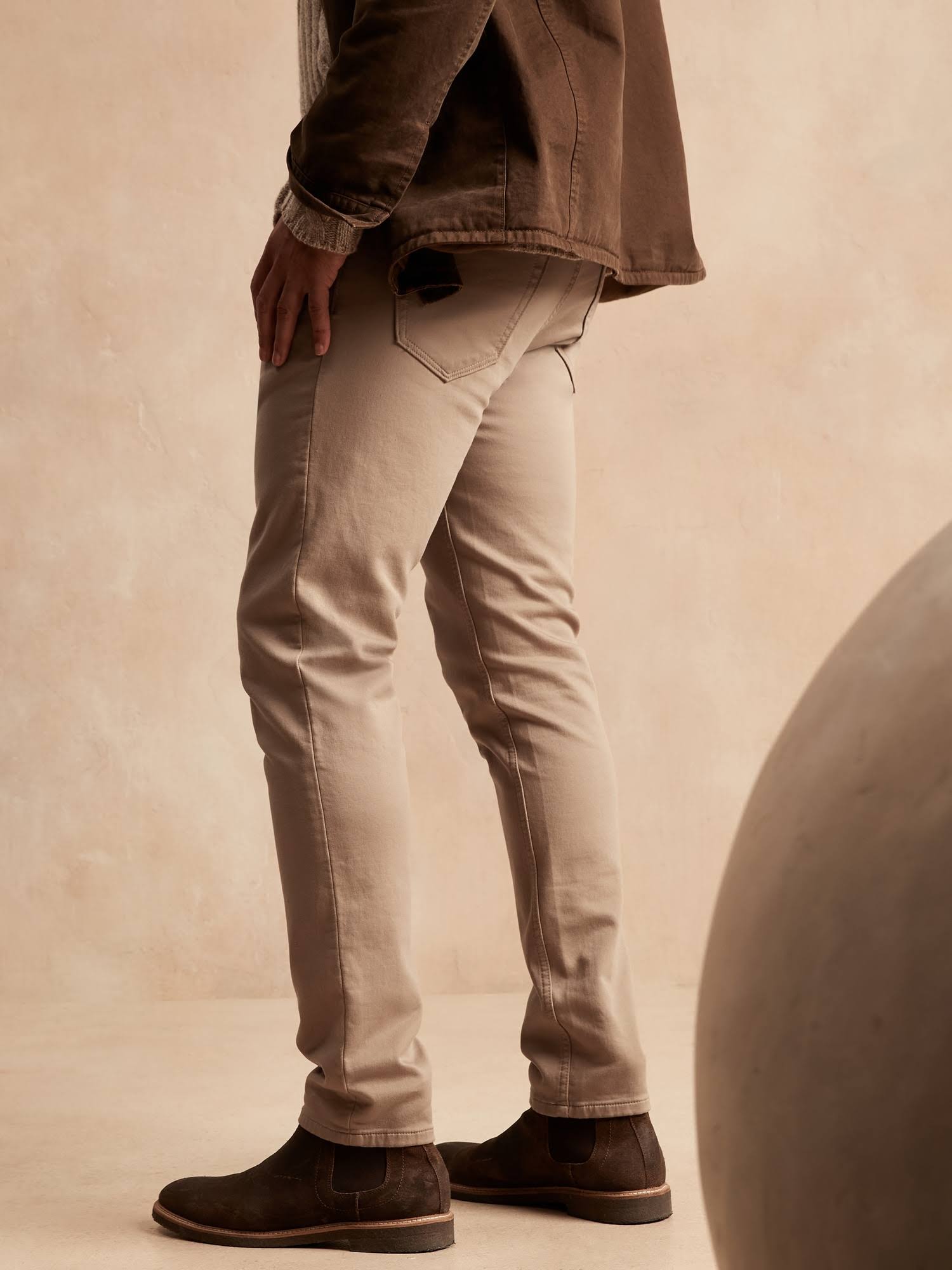 Banana Republic Men's Tapered Traveler Pant Khaki Tall Size 36W 36L