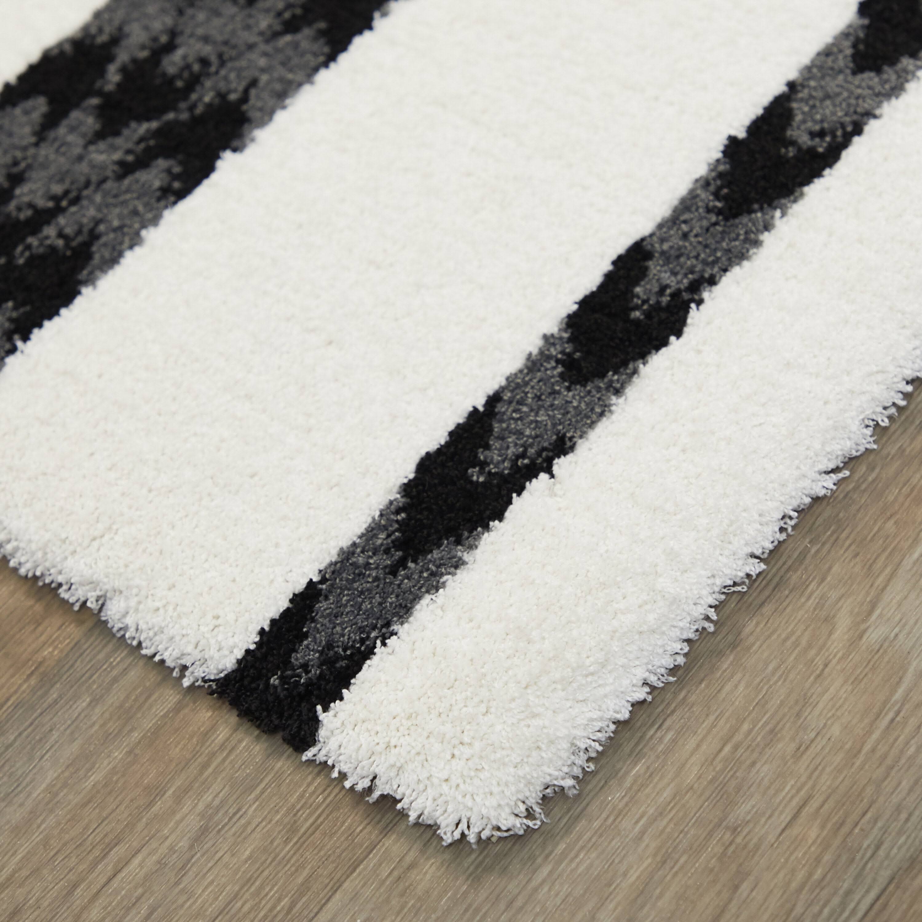 Nigel Modern Trellis Area Rug - 7&10x22 x 10& - Black