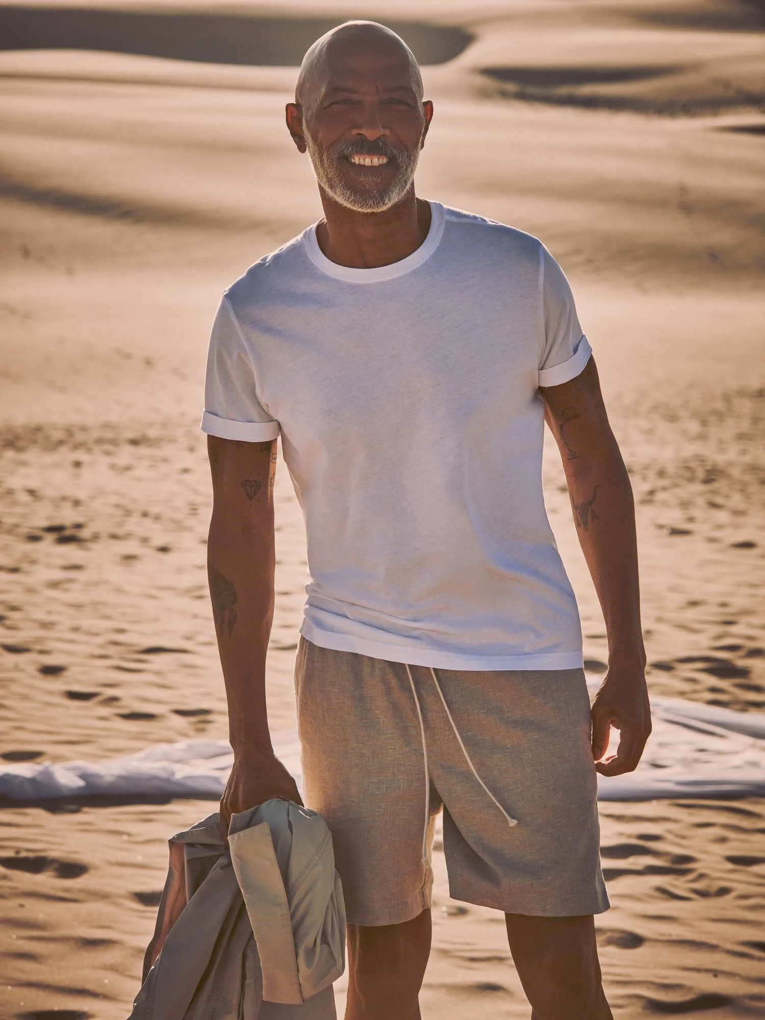 Banana Republic Men's Organic Soft Wash Crew-Neck T-Shirt White Tall Size L