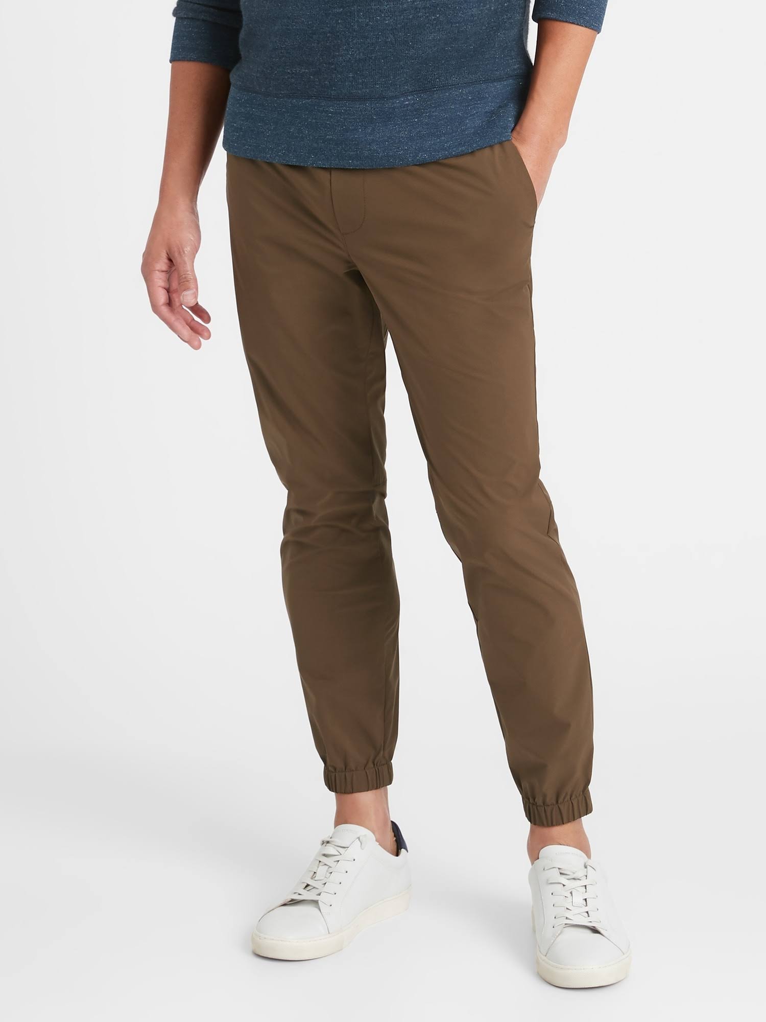 Banana Republic Men's Slim Motion Tech Jogger Brown Size M