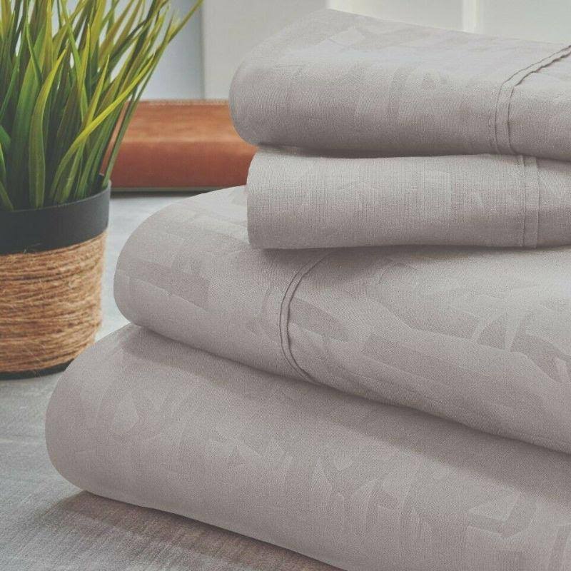 Bamboo 1800 Count Leaf Embossed Bed Sheet Set Linen / King