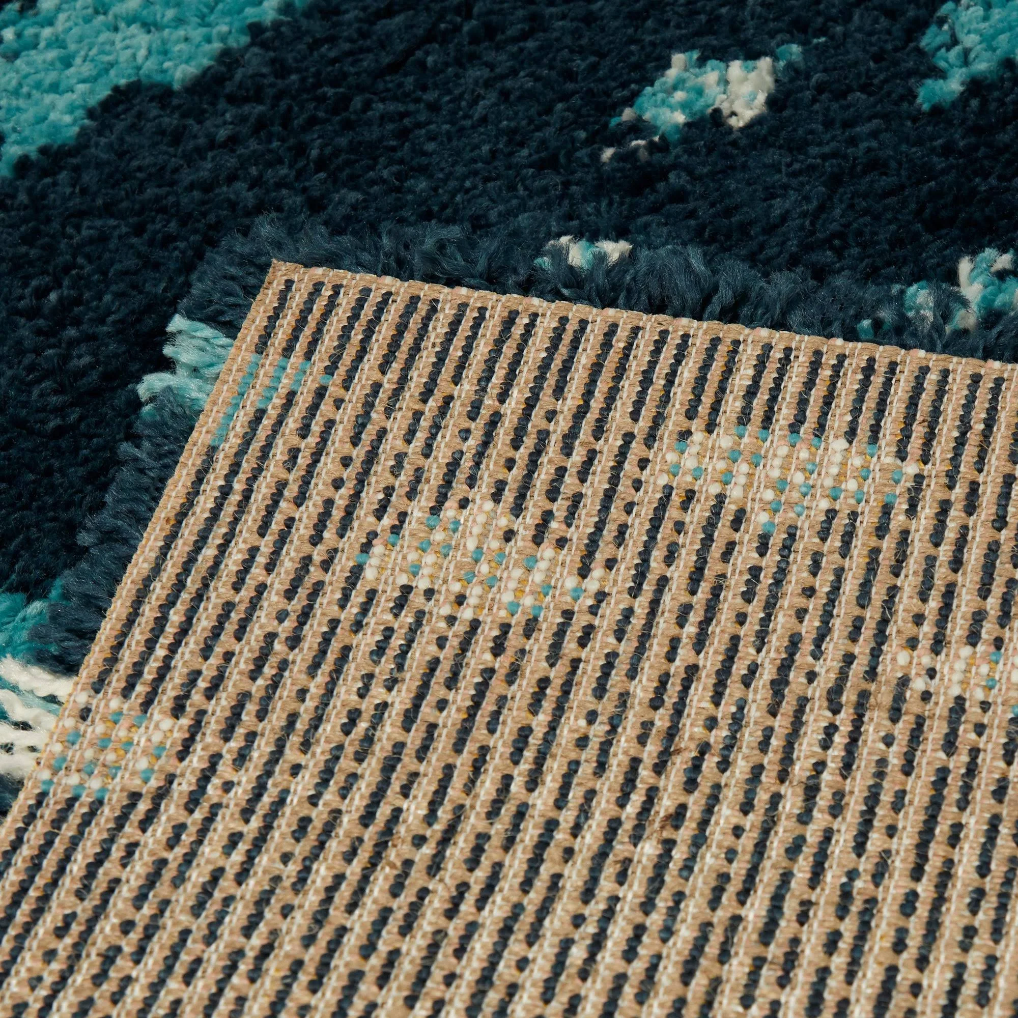 Belmonte Geometric Shag Area Rug - 2&7x22 x 7& Runner - Pink