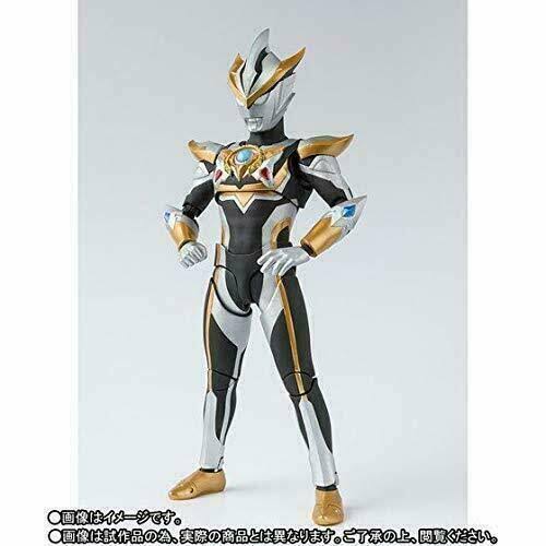 S.H.Figuarts Ultraman R/B Action Figure