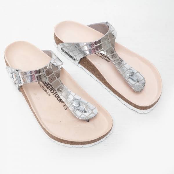 Birkenstock Gizeh Leather Sandal